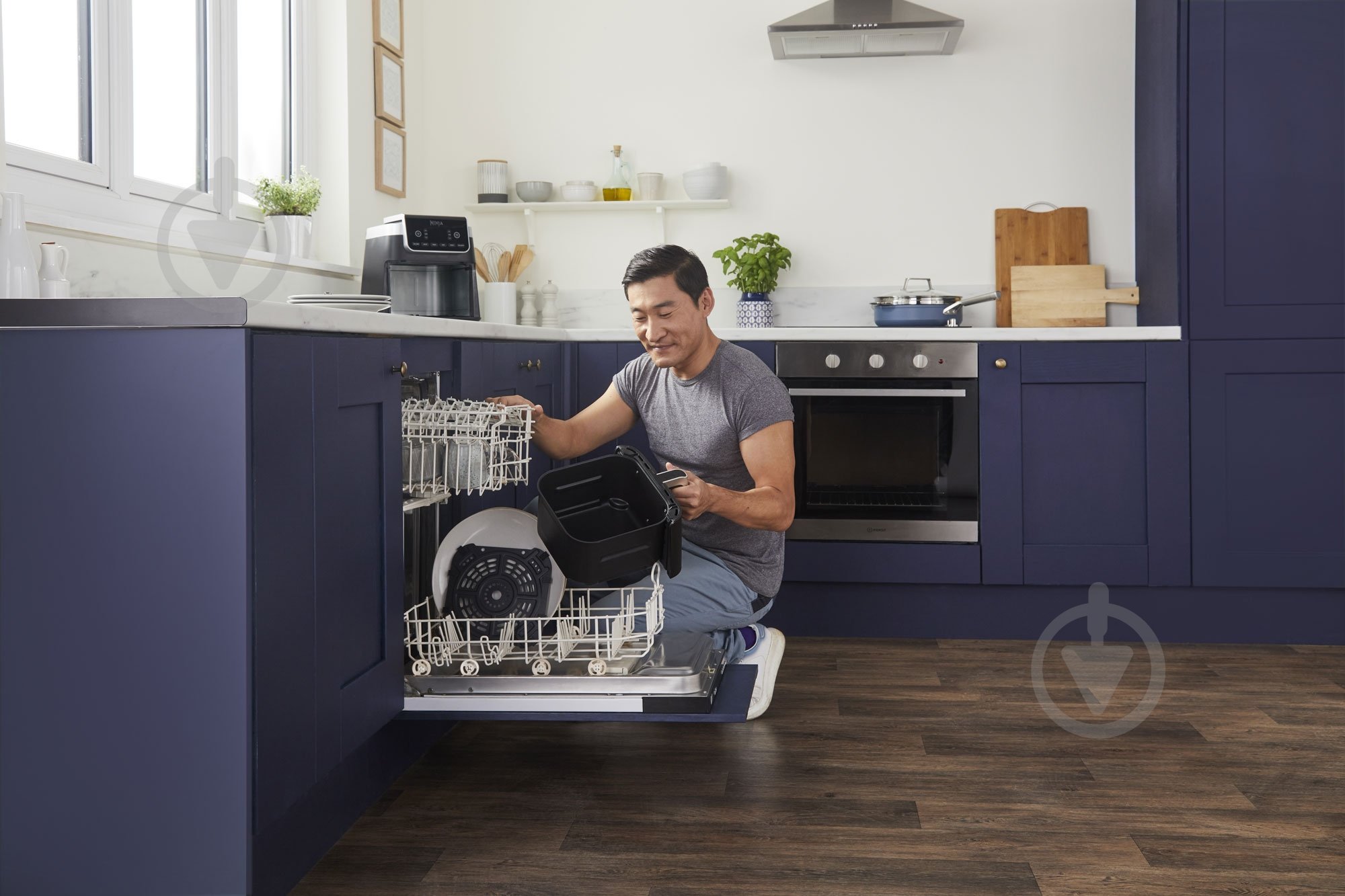 Мультипечь NINJA Air Fryer MAX PRO AF180EU - фото 15 Мультипечь NINJA Air Fryer MAX PRO AF180EU - фото 15