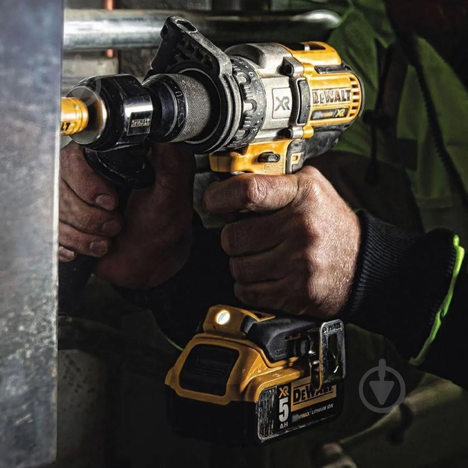 Шуруповерт ударный аккумуляторный DeWalt DCD996P3 - фото 6