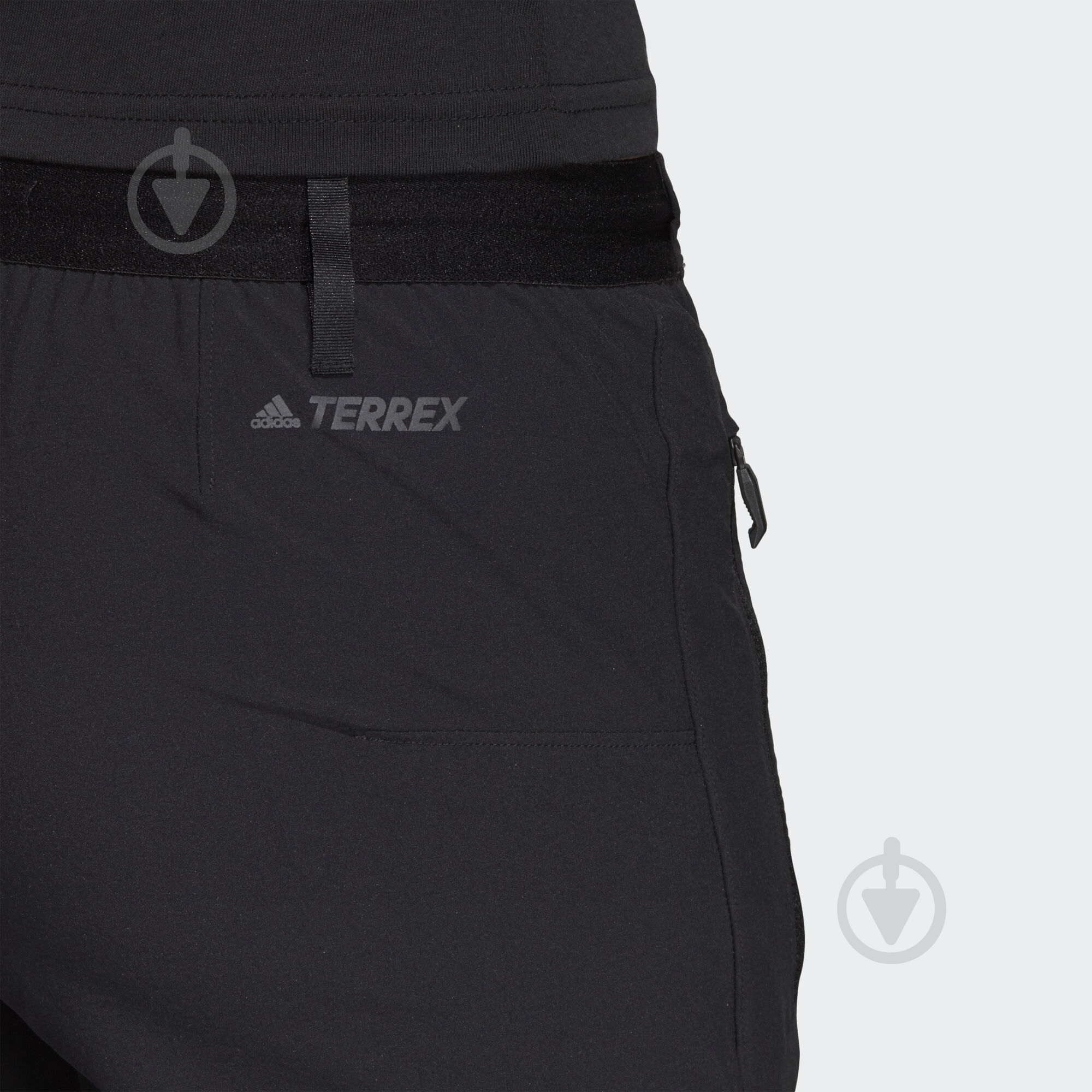 Брюки Adidas W Multi Pants CF4688 р. 38 черный - фото 10