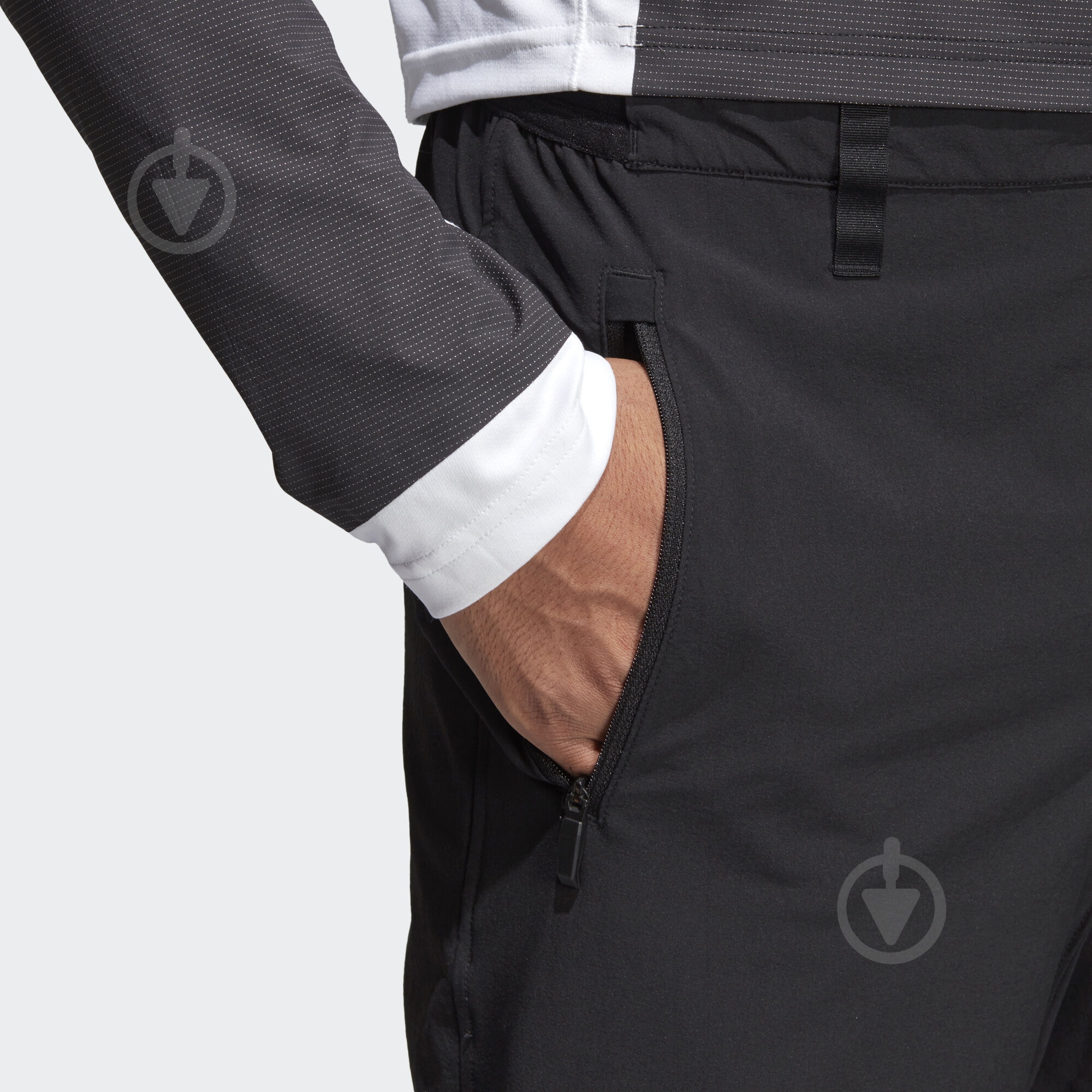 Брюки Adidas Multi Pants CF4698 р. 46 черный - фото 8