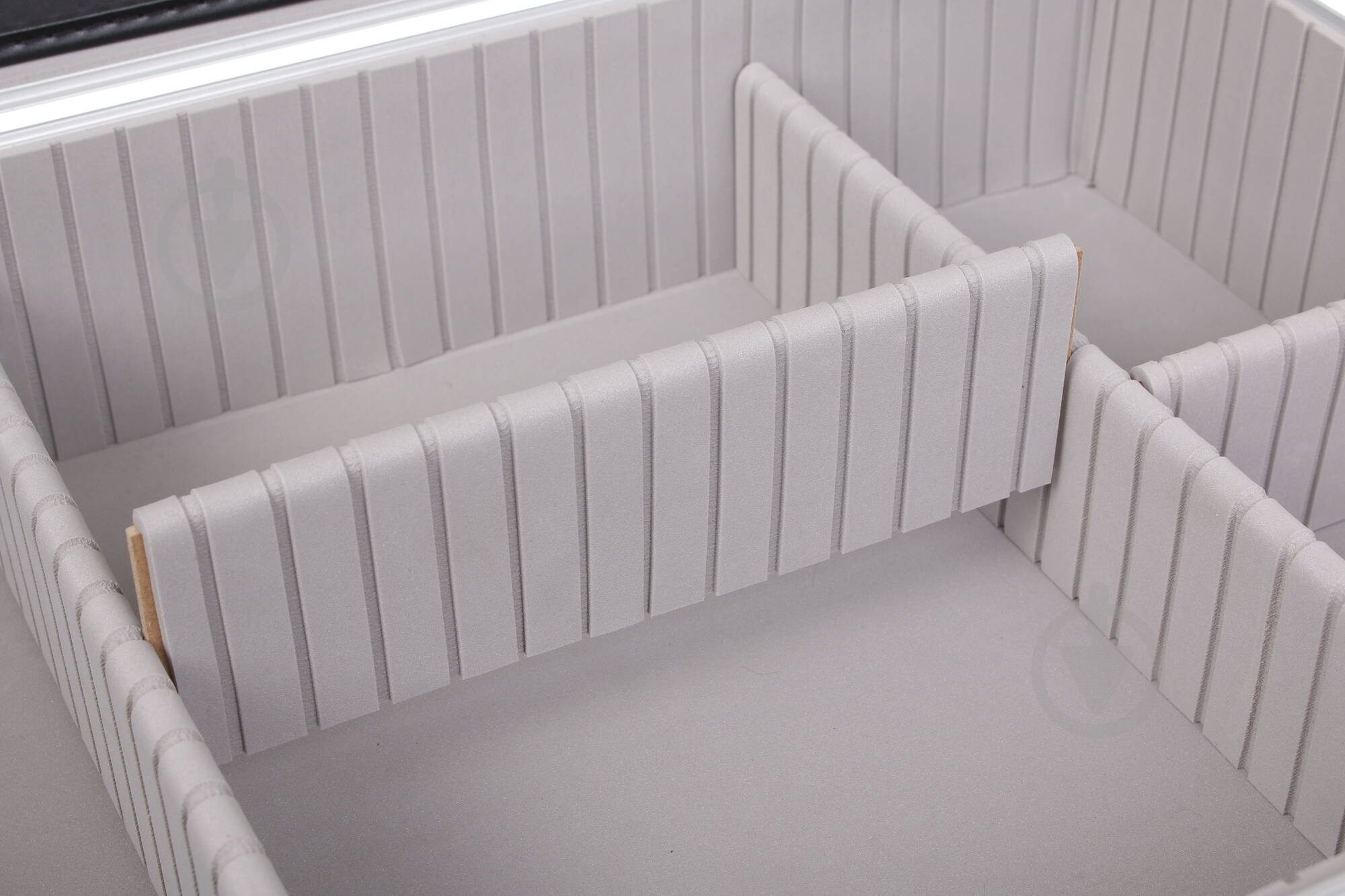 Кейс для инструментов Compass 46х33х15 см F-147 - фото 8