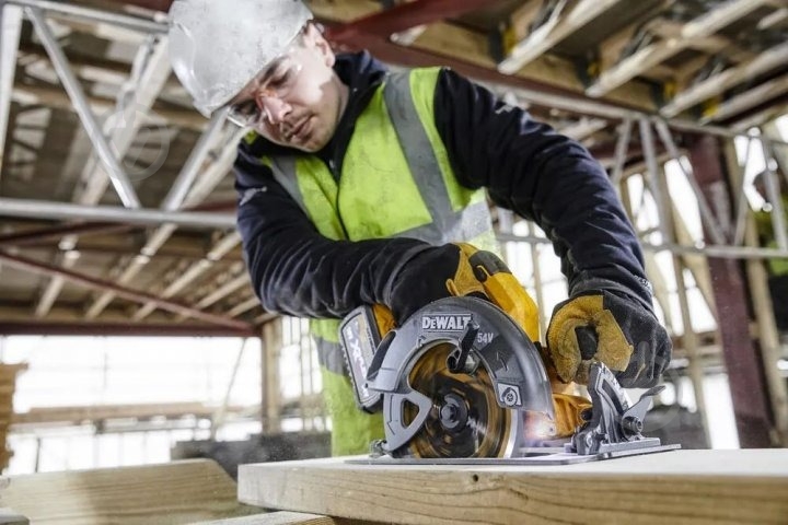 Пила дисковая DeWalt аккумуляторная DCS579NT - фото 5 Пила дисковая DeWalt аккумуляторная DCS579NT - фото 5