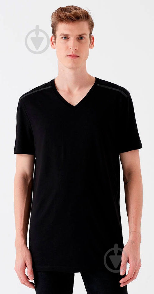 Футболка Mavi V NECK TEE 065965-900 р.2XL черный - фото 1 Футболка Mavi V NECK TEE 065965-900 р.2XL черный - фото 1