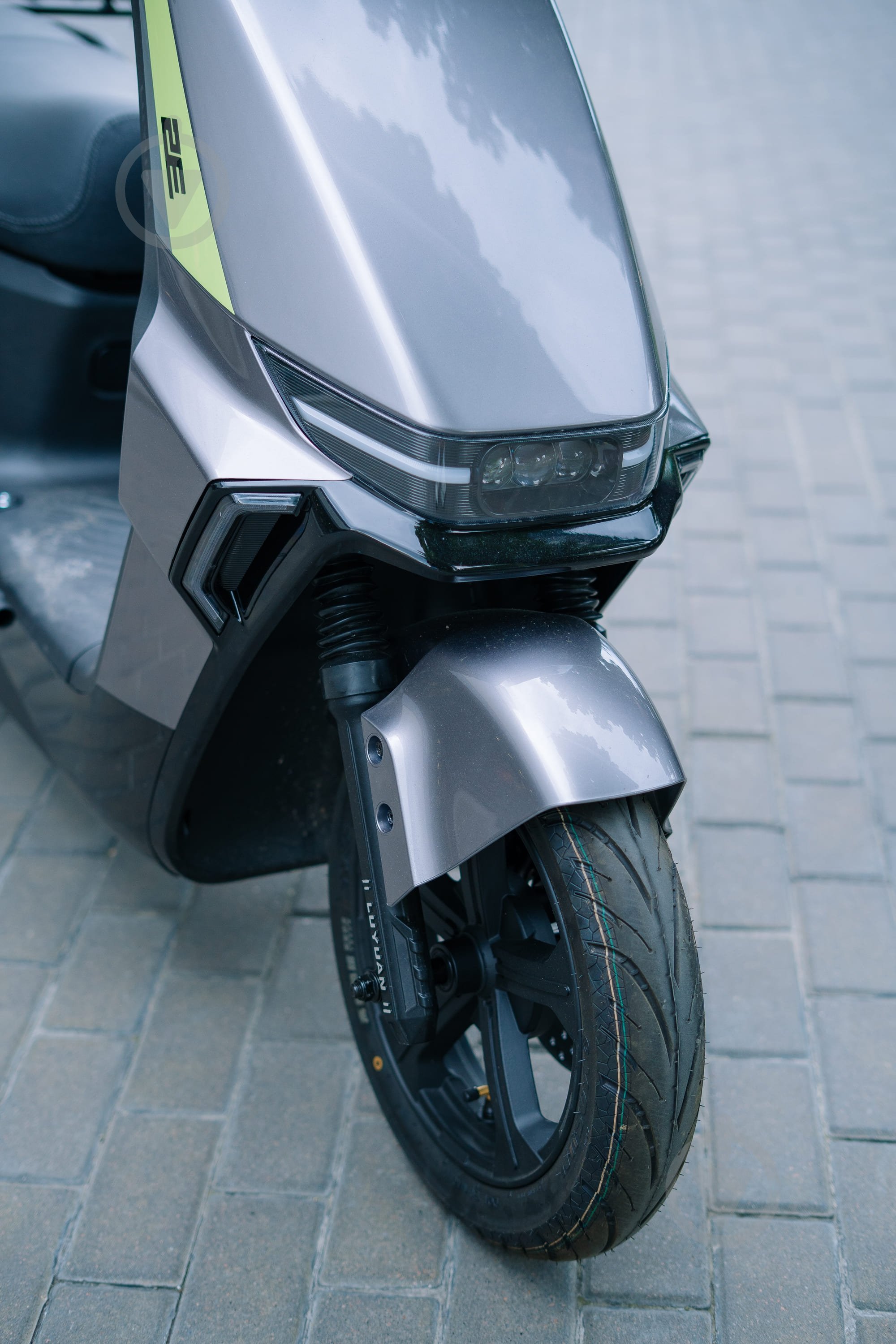 Электроскутер 2E S70 (2EESS70PLUS) серый - фото 23 Электроскутер 2E S70 (2EESS70PLUS) серый - фото 23