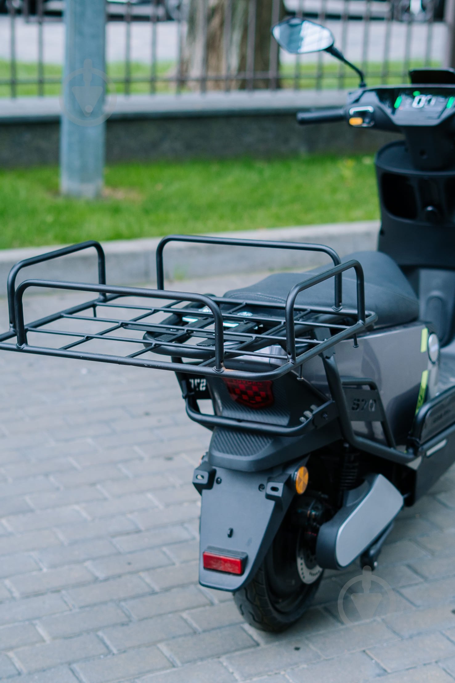 Электроскутер 2E S70 (2EESS70PLUS) серый - фото 24 Электроскутер 2E S70 (2EESS70PLUS) серый - фото 24