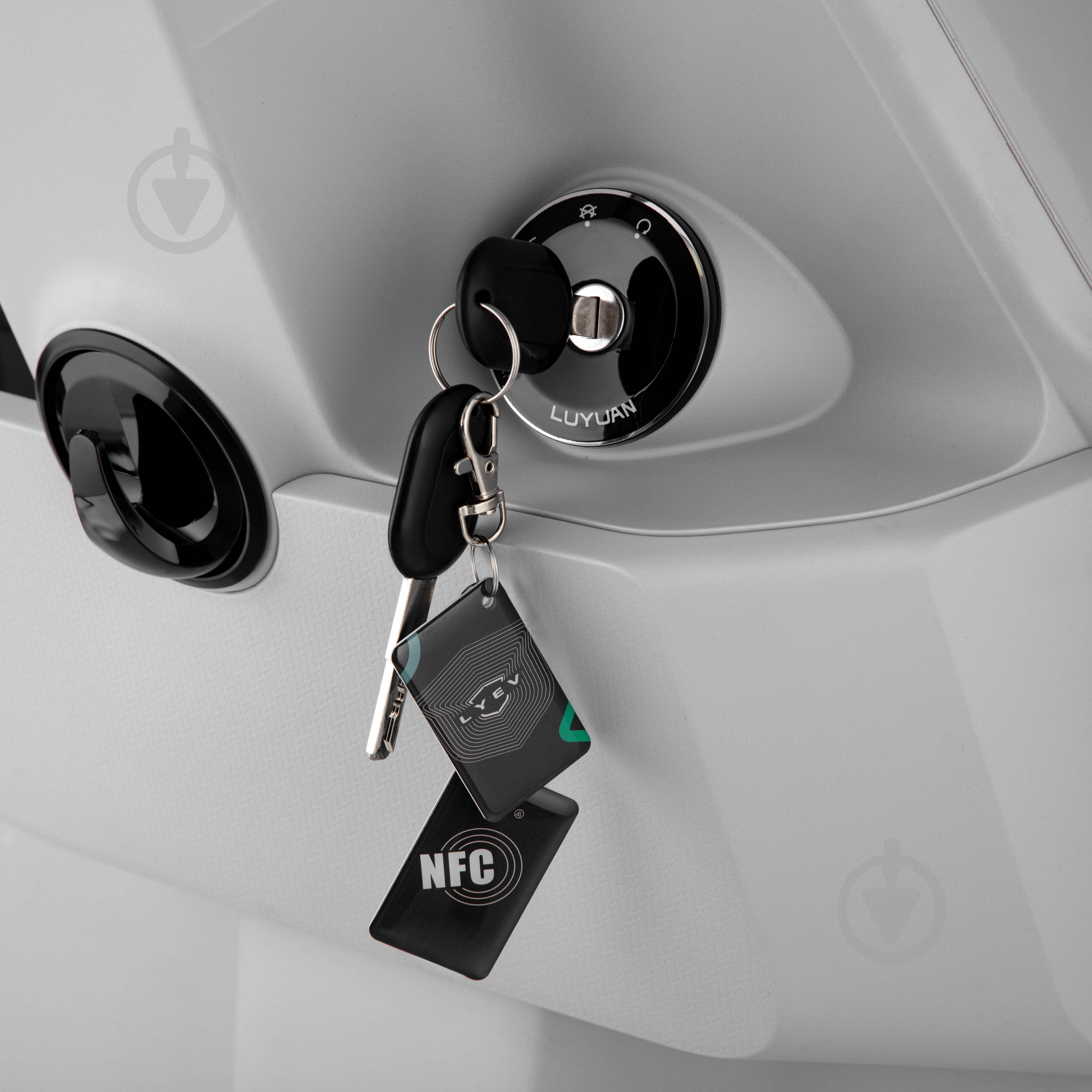 Электроскутер 2E S90 (2EESS90) белый - фото 10