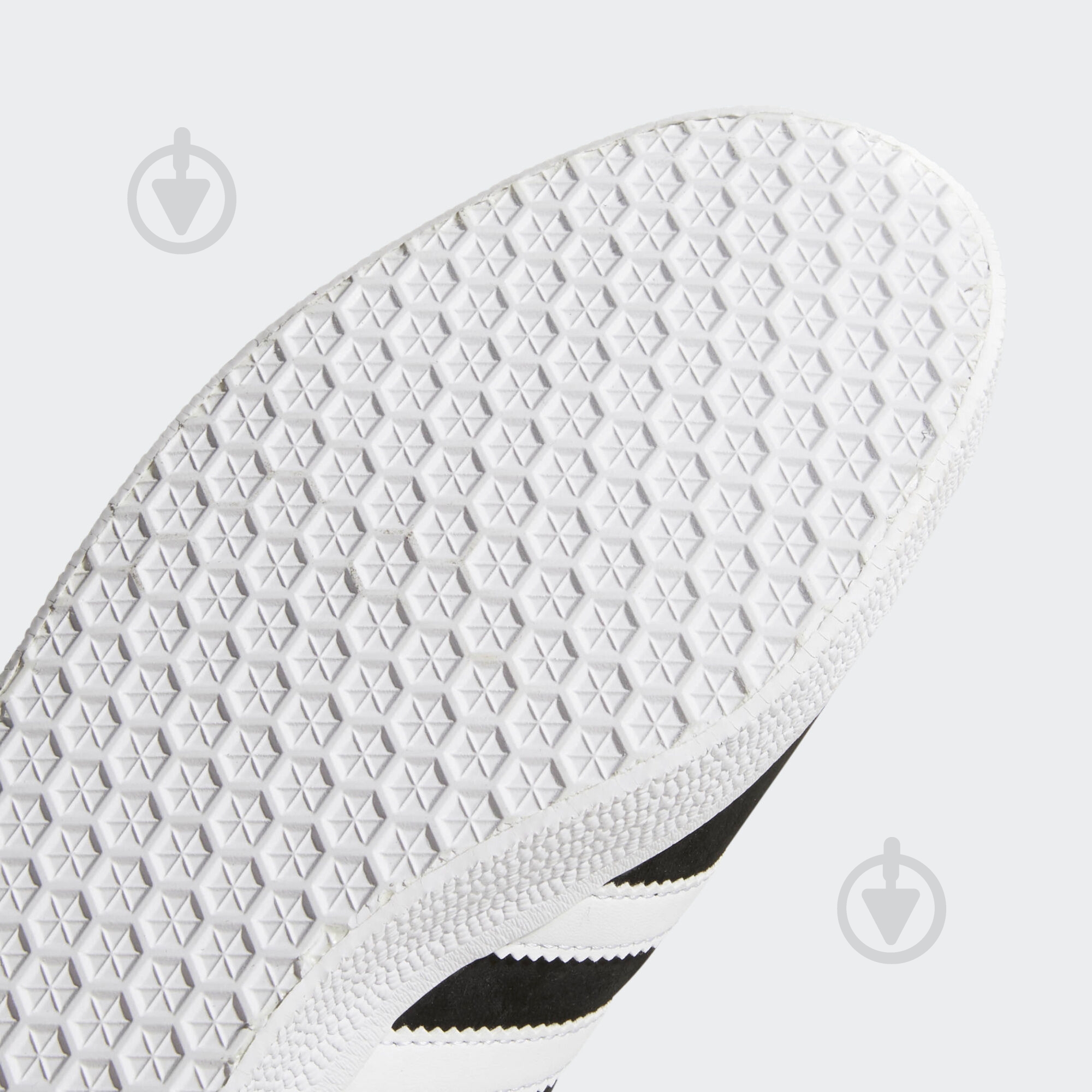 Кроссовки женские Adidas TERREX AX3 W BB9519 р.36 2/3 черные - фото 19 Кроссовки женские Adidas TERREX AX3 W BB9519 р.36 2/3 черные - фото 19