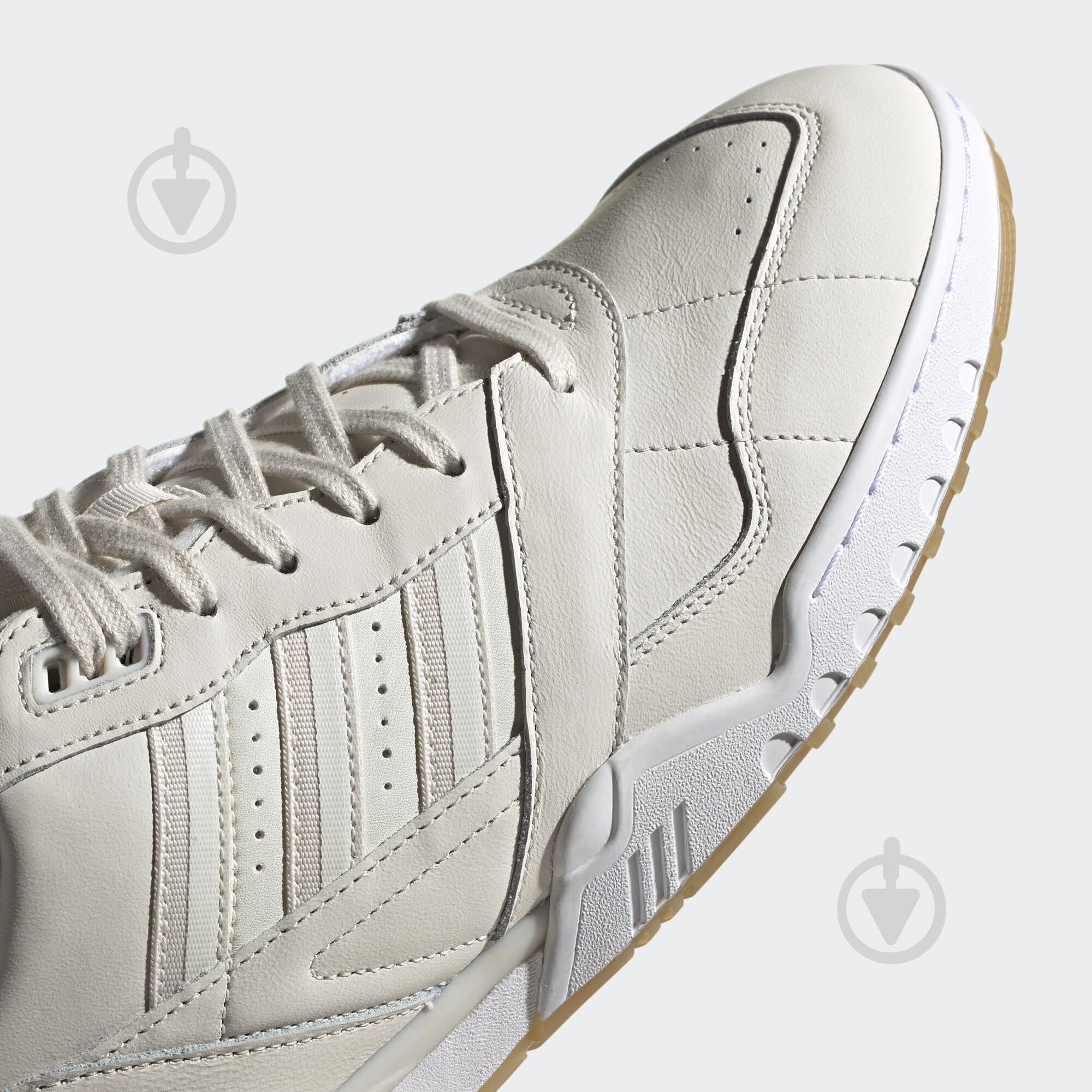 Кроссовки мужские зимние Adidas A.R. TRAINER EE5403 р.46 2/3 белые - фото 7
