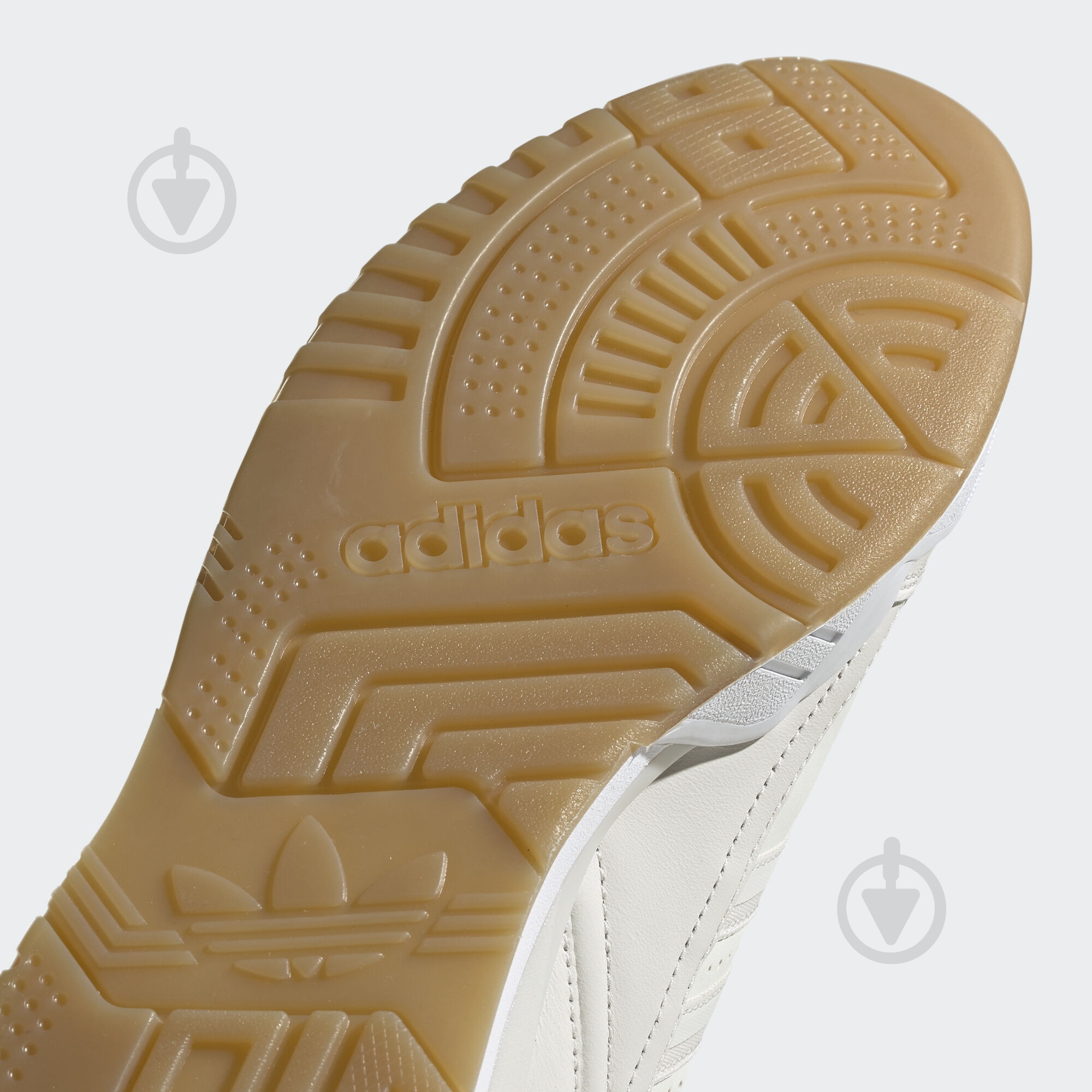 Кросівки чоловічі зимові Adidas A.R. TRAINER EE5403 р.44 білі - фото 9
