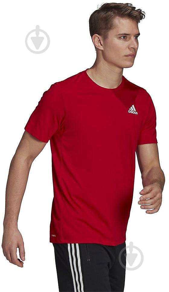 Футболка Adidas GR0516 р.S червоний - фото 1