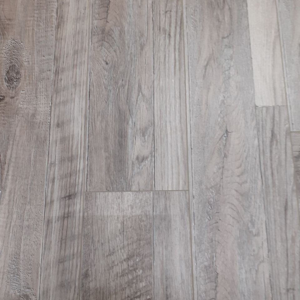 Ламинат виниловый (SPC) GROSS WALD Vision 4V дуб ирвинг 4 мм - фото 1 Ламинат виниловый (SPC) GROSS WALD Vision 4V дуб ирвинг 4 мм - фото 1