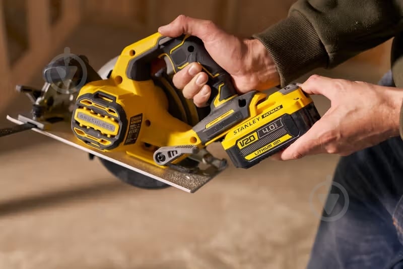 Пила циркулярная Stanley FatMax SFMCS550B - фото 11