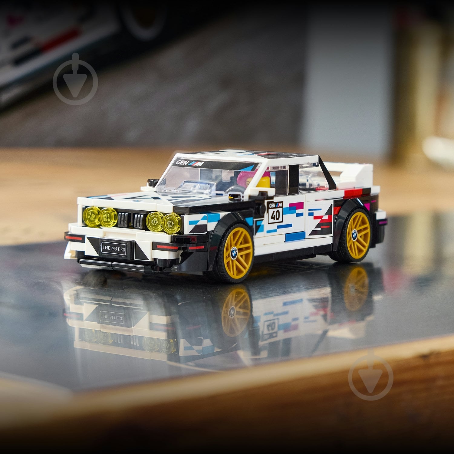 Конструктор LEGO Speed Champions BMW M3 (E30) 77263 - фото 6