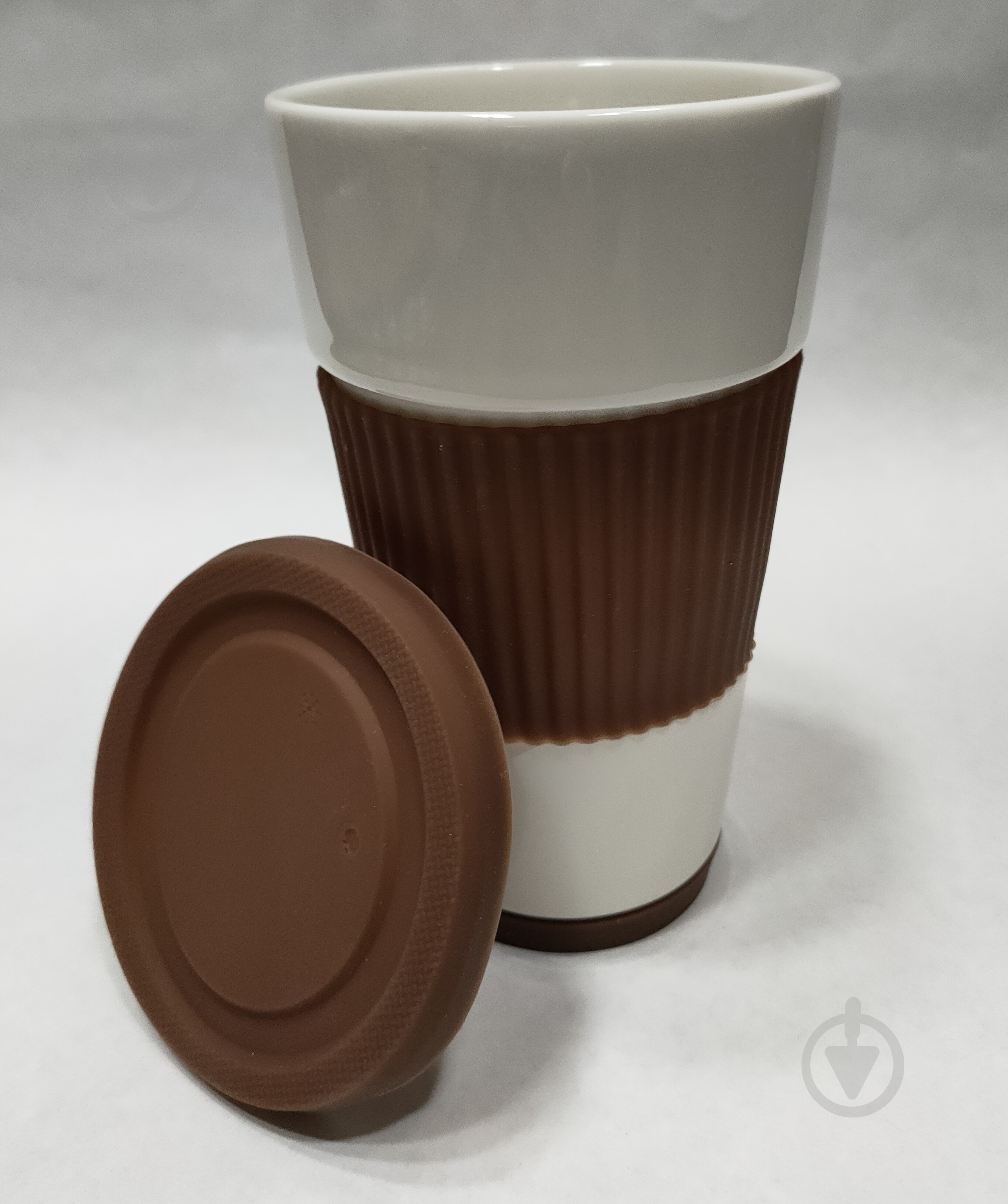Чашка з кришкою Banquet 400 мл біло-коричнева IO-400MUG - фото 3