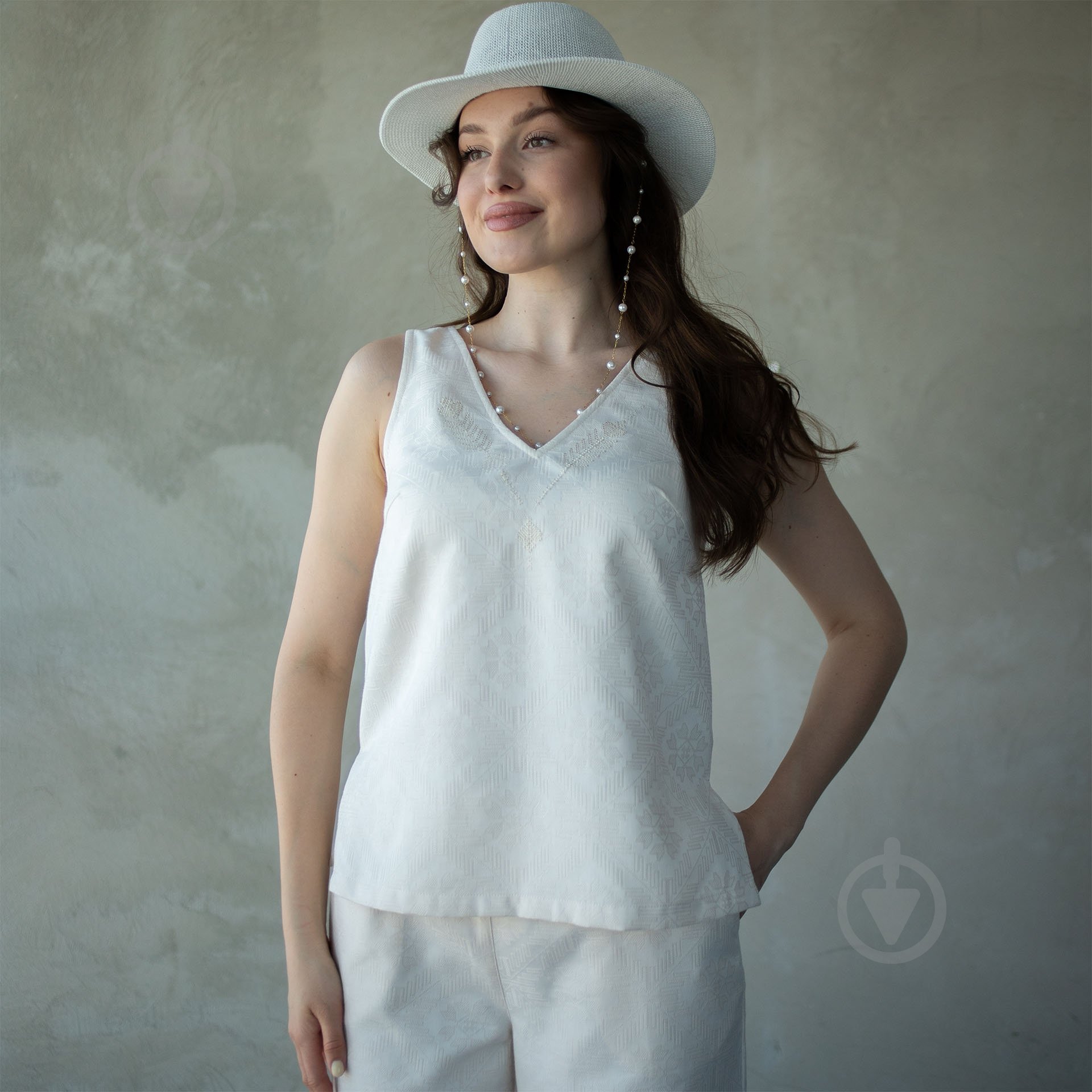 Блуза Едельвіка р. L бежевий 05-25/00 - фото 1 Блуза Едельвіка р. L бежевий 05-25/00 - фото 1