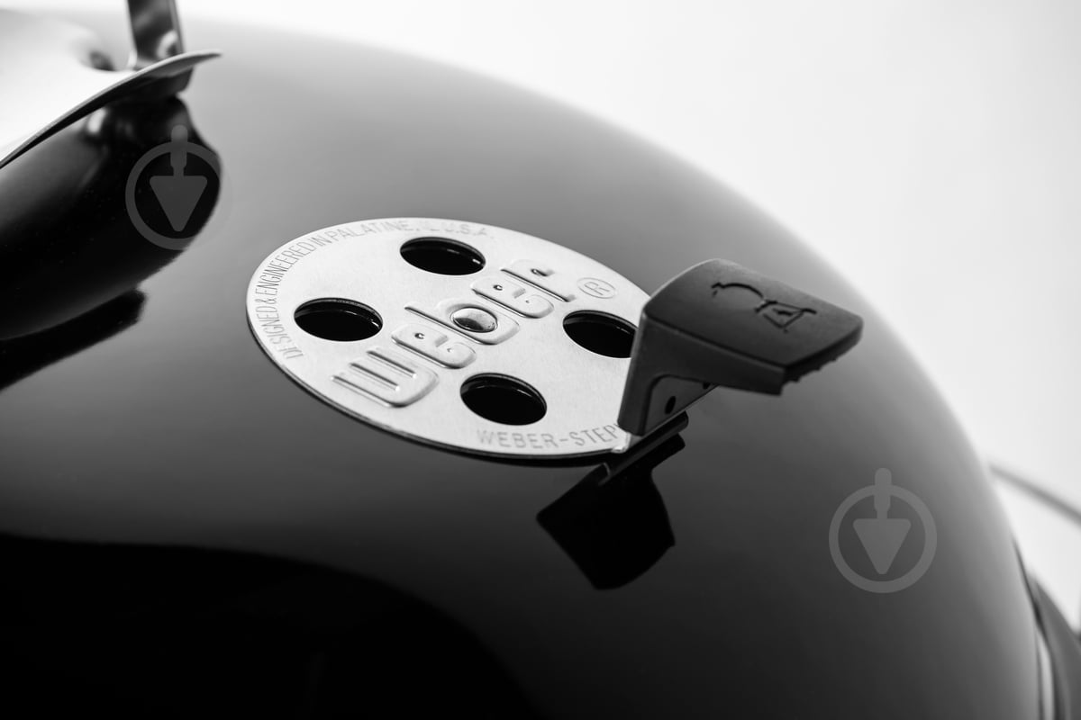 Гриль угольный Weber Master-Touch GBS SE E-5755 BLK EU - фото 3 Гриль угольный Weber Master-Touch GBS SE E-5755 BLK EU - фото 3