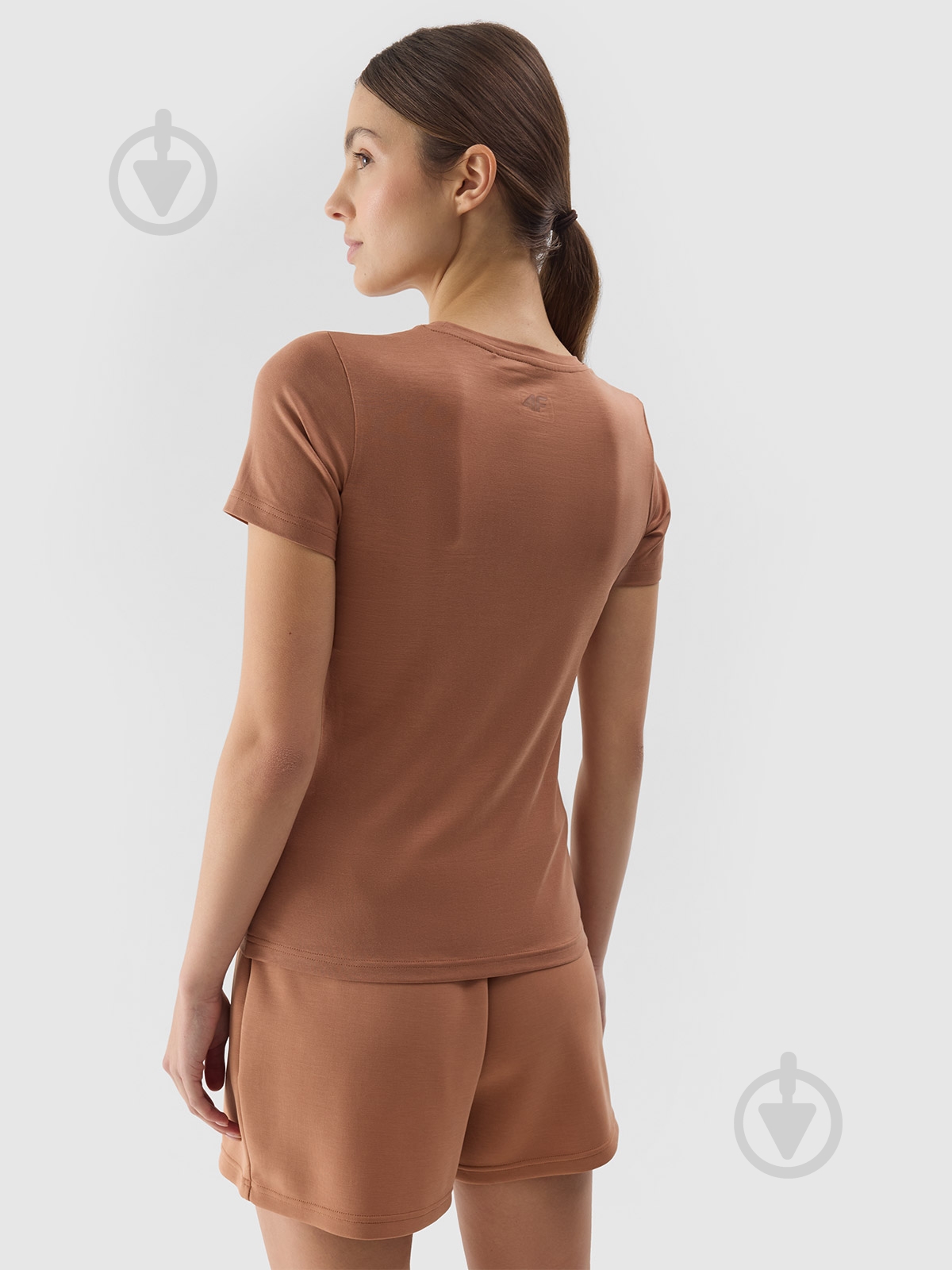 Футболка 4F TSHIRT F1267 4FWSS24TTSHF1267-81S р.S коричневый - фото 3 Футболка 4F TSHIRT F1267 4FWSS24TTSHF1267-81S р.S коричневый - фото 3