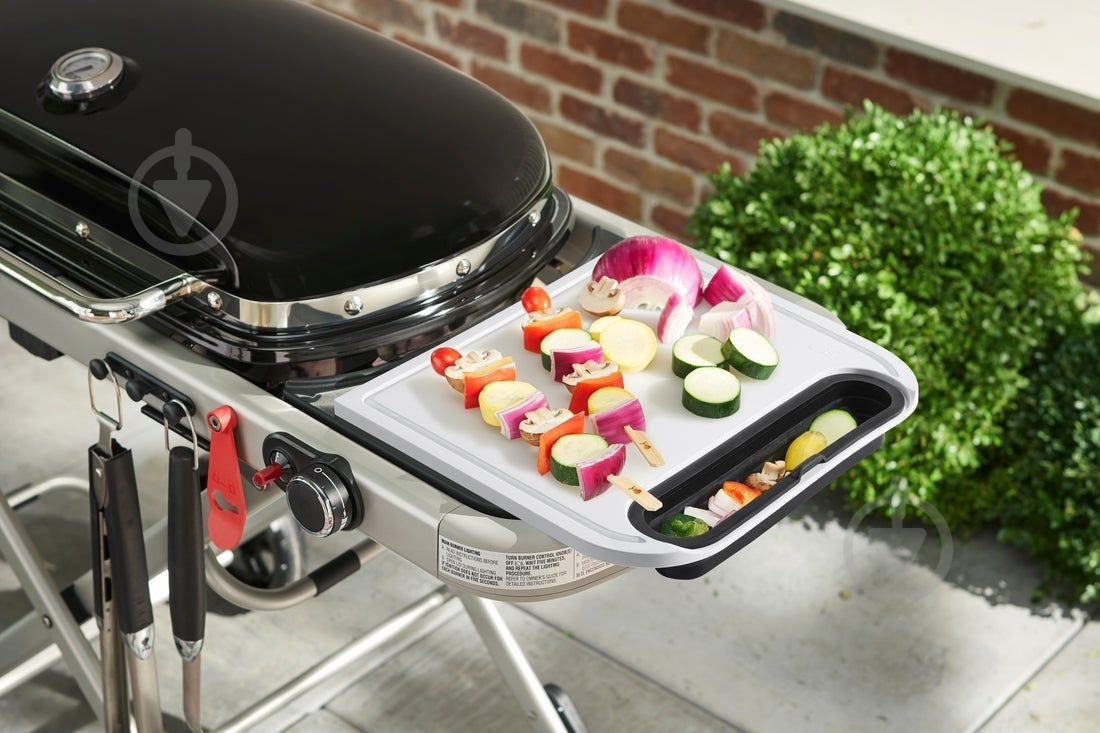 Аксессуар Weber разделочная доска с емкостью - фото 2 Аксессуар Weber разделочная доска с емкостью - фото 2