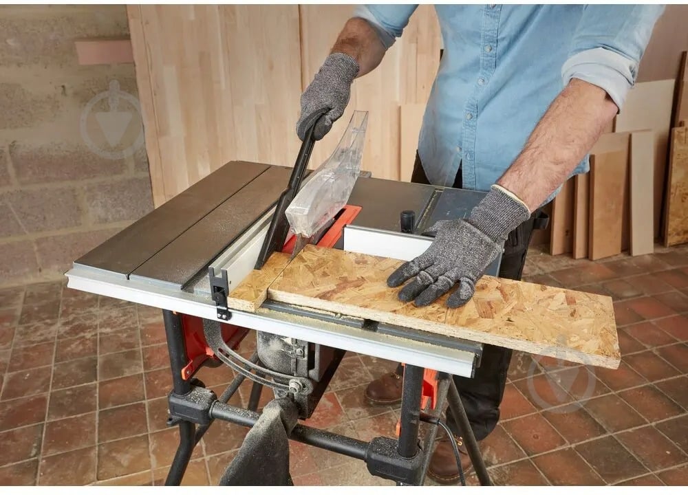 Пила торцювальна Black+Decker BES720 - фото 6