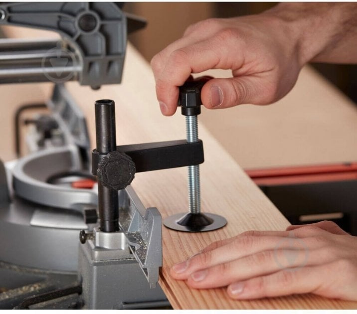 Пила торцовочная Black+Decker BES710 - фото 10
