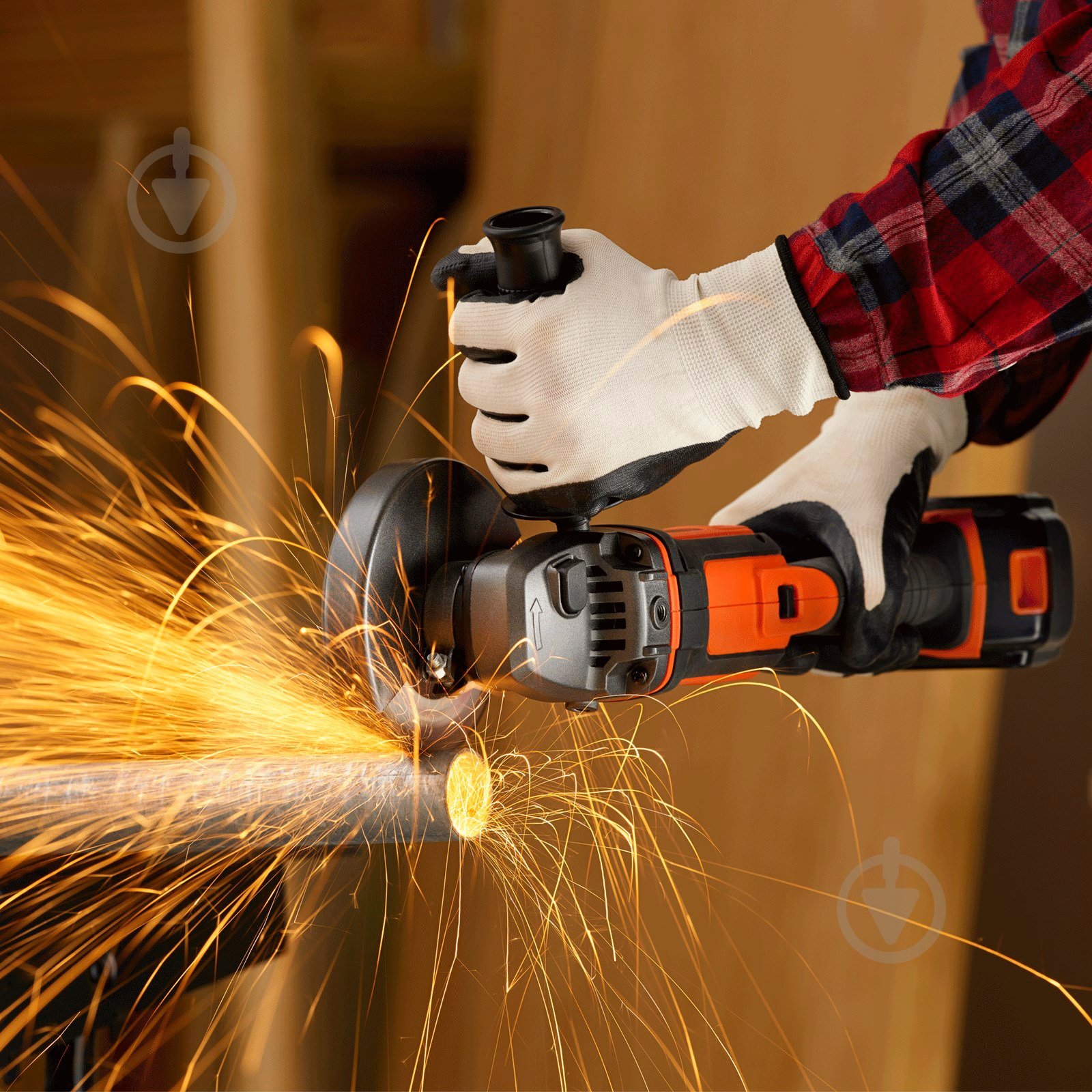 Болгарка (кутова шліфмашина) Black+Decker BCG720M1 - фото 5