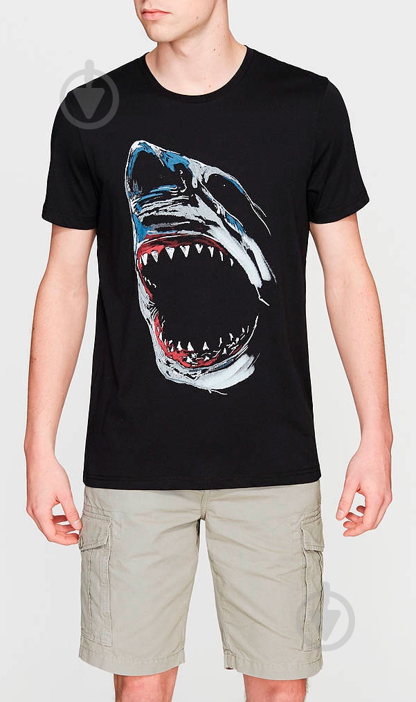 Футболка Mavi SHARK PRINTED TEE 065526-900 р.S черный - фото 2 Футболка Mavi SHARK PRINTED TEE 065526-900 р.S черный - фото 2
