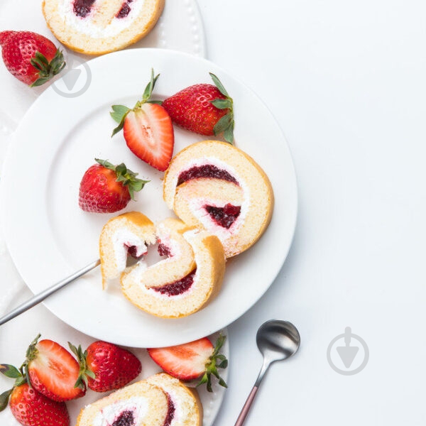 Рулет КД ВАЦАК "Клубника" 250 г - фото 2