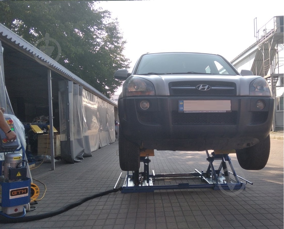 Мотоподъемник гидравлический GTM подкатной 3т (QJYJ30-ZW) - фото 5