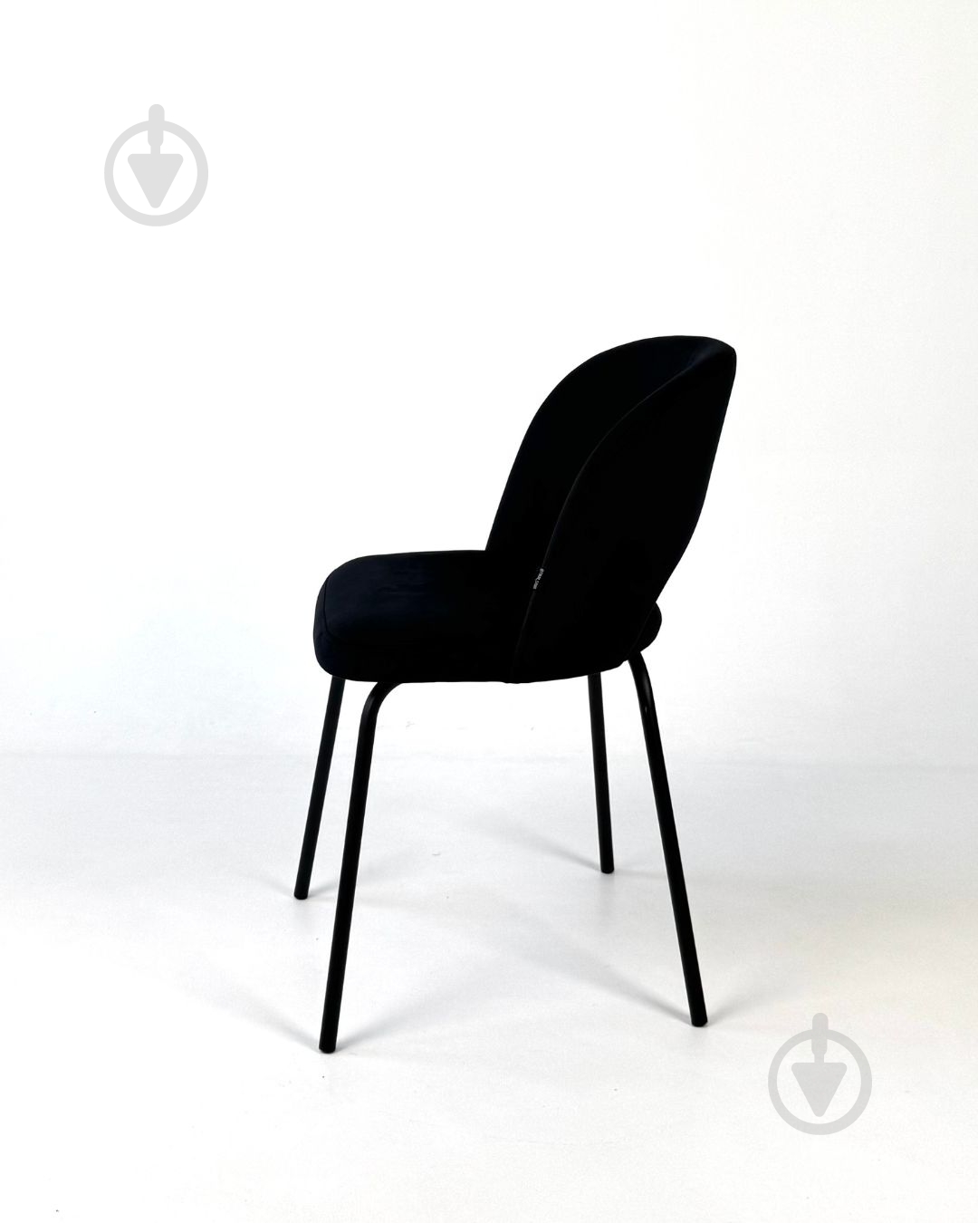 Стілець TWINSANN Маrk 580x500x800 мм (ніжки метал) чорний / чорний - фото 3 Стілець TWINSANN Маrk 580x500x800 мм (ніжки метал) чорний / чорний - фото 3