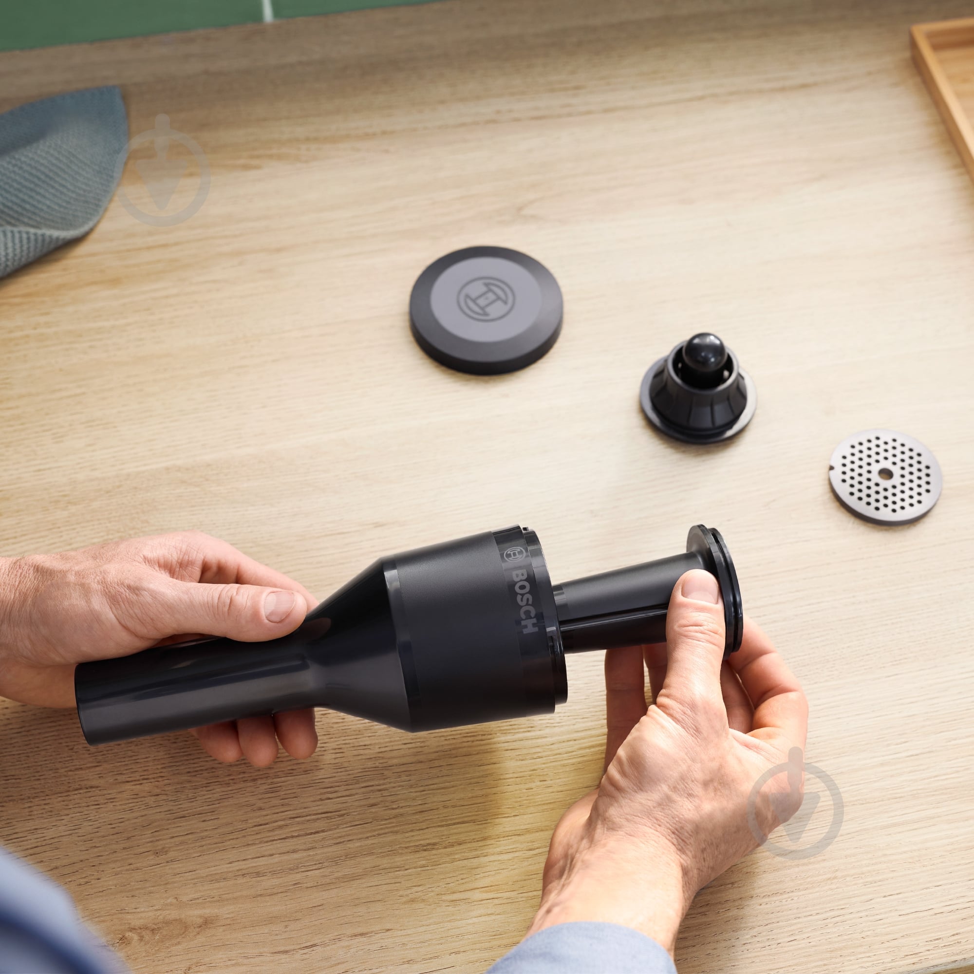 Мясорубка Bosch MultiPower Series 4 MFWS420W - фото 17