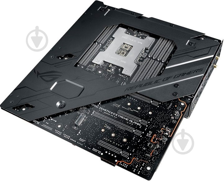 Материнская плата Asus ROG ZENITH EXTREME ALPHA (Socket TR4, AMD X399, E-ATX) - фото 8