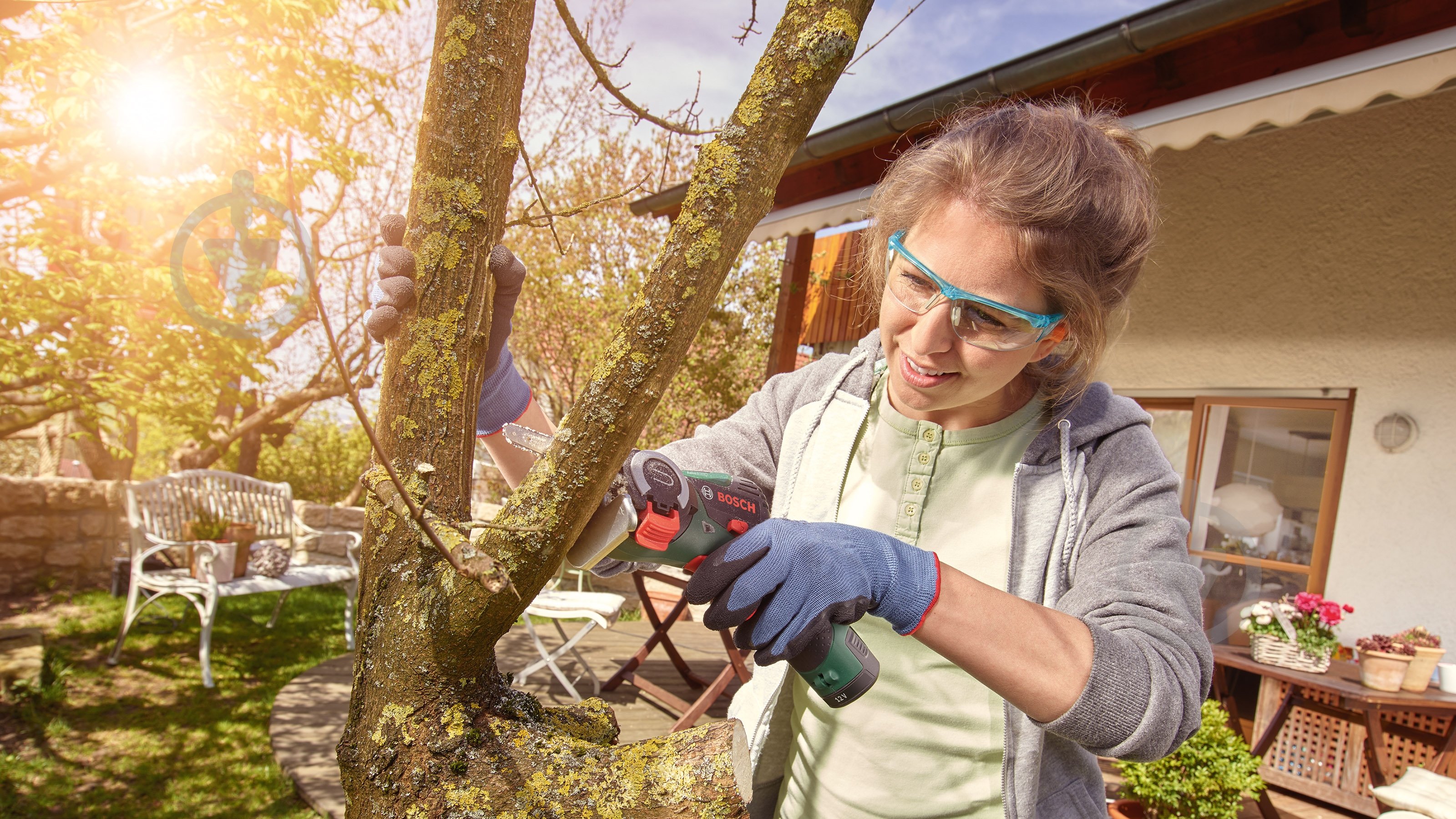 Пилка Bosch NanoBlade Wood Speed 65 2609256D86 - фото 5 Пилка Bosch NanoBlade Wood Speed 65 2609256D86 - фото 5