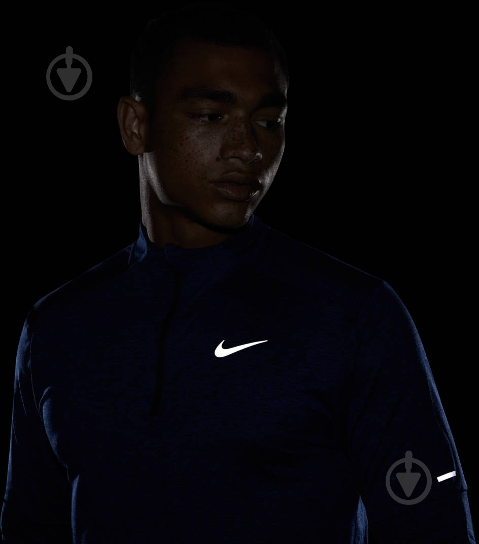 Джемпер Nike DF ELMNT TOP HZ DD4756-451 р. M синій - фото 13 Джемпер Nike DF ELMNT TOP HZ DD4756-451 р. M синій - фото 13