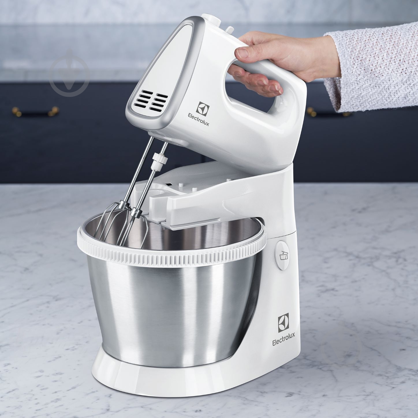 ВІТРИНА! Міксер Electrolux ESM3300 - фото 2 ВІТРИНА! Міксер Electrolux ESM3300 - фото 2