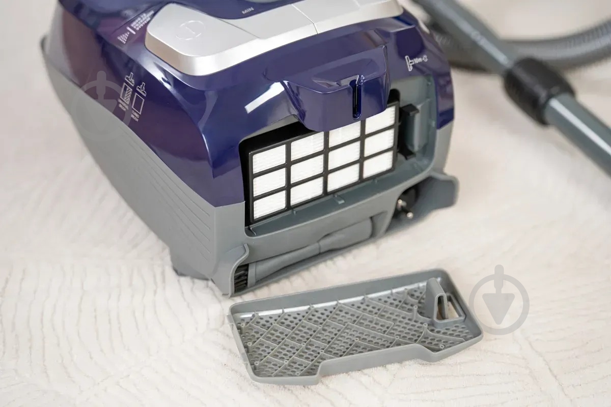 Пылесос Zelmer Tomek ZVC704 - фото 7 Пылесос Zelmer Tomek ZVC704 - фото 7