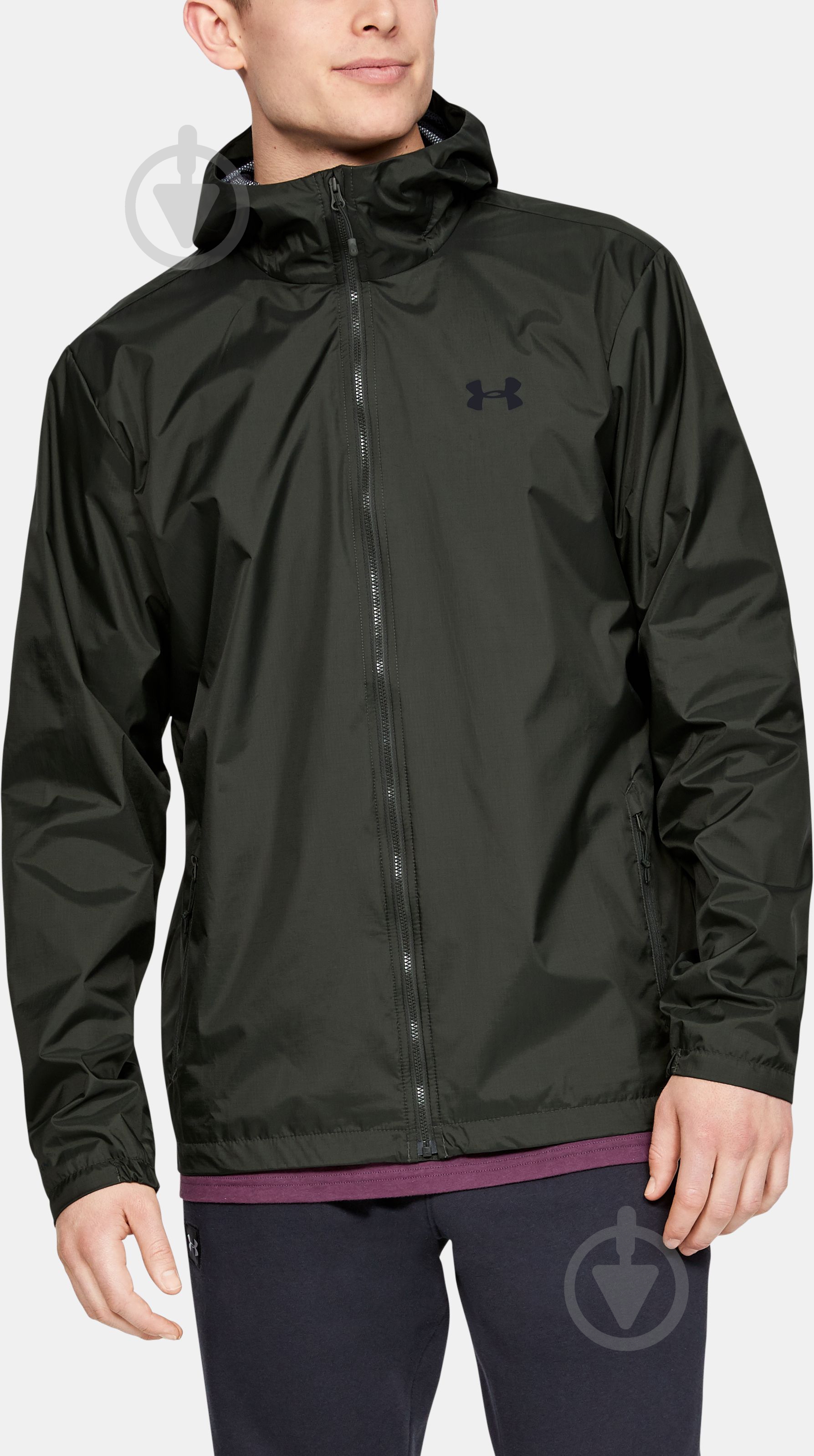 Вітрівка чоловіча Under Armour UA Forefront Rain Jacket 1321439-310 р.S зелена - фото 3 Вітрівка чоловіча Under Armour UA Forefront Rain Jacket 1321439-310 р.S зелена - фото 3