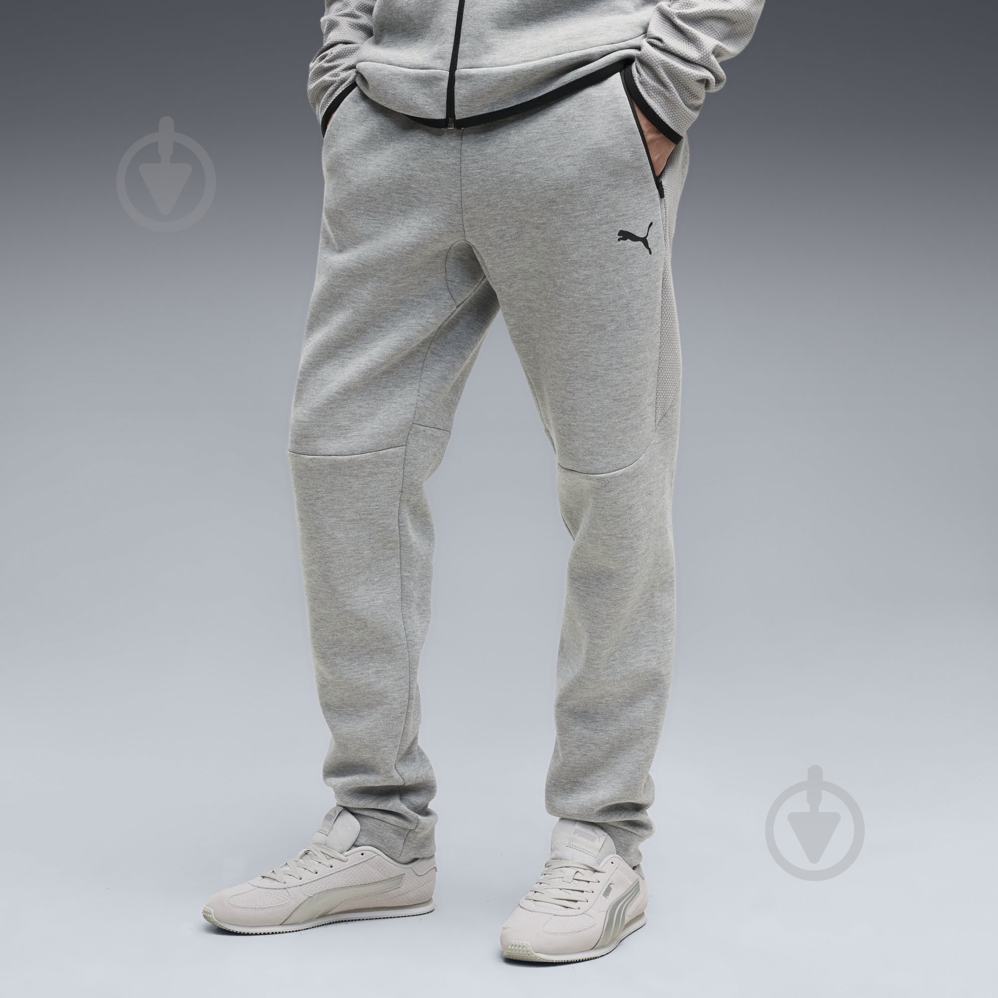 Брюки Puma PUMATECH Elevated Pants DK 69395203 р. 3XL серый - фото 1