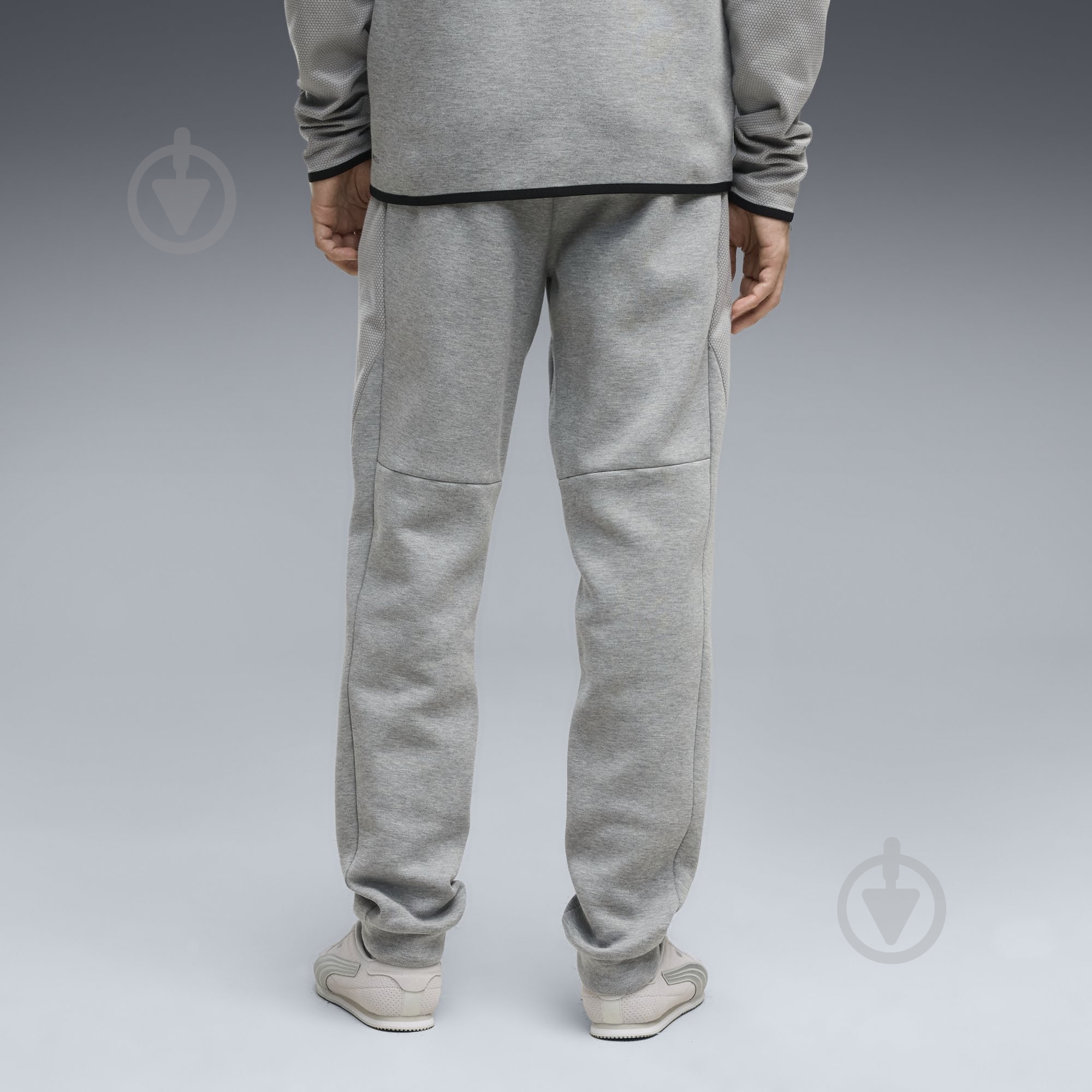 Брюки Puma PUMATECH Elevated Pants DK 69395203 р. 3XL серый - фото 2