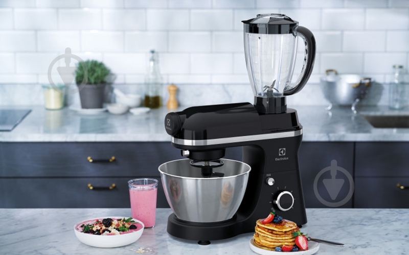 Кухонный комбайн Electrolux EKM3700м - фото 4 Кухонный комбайн Electrolux EKM3700м - фото 4