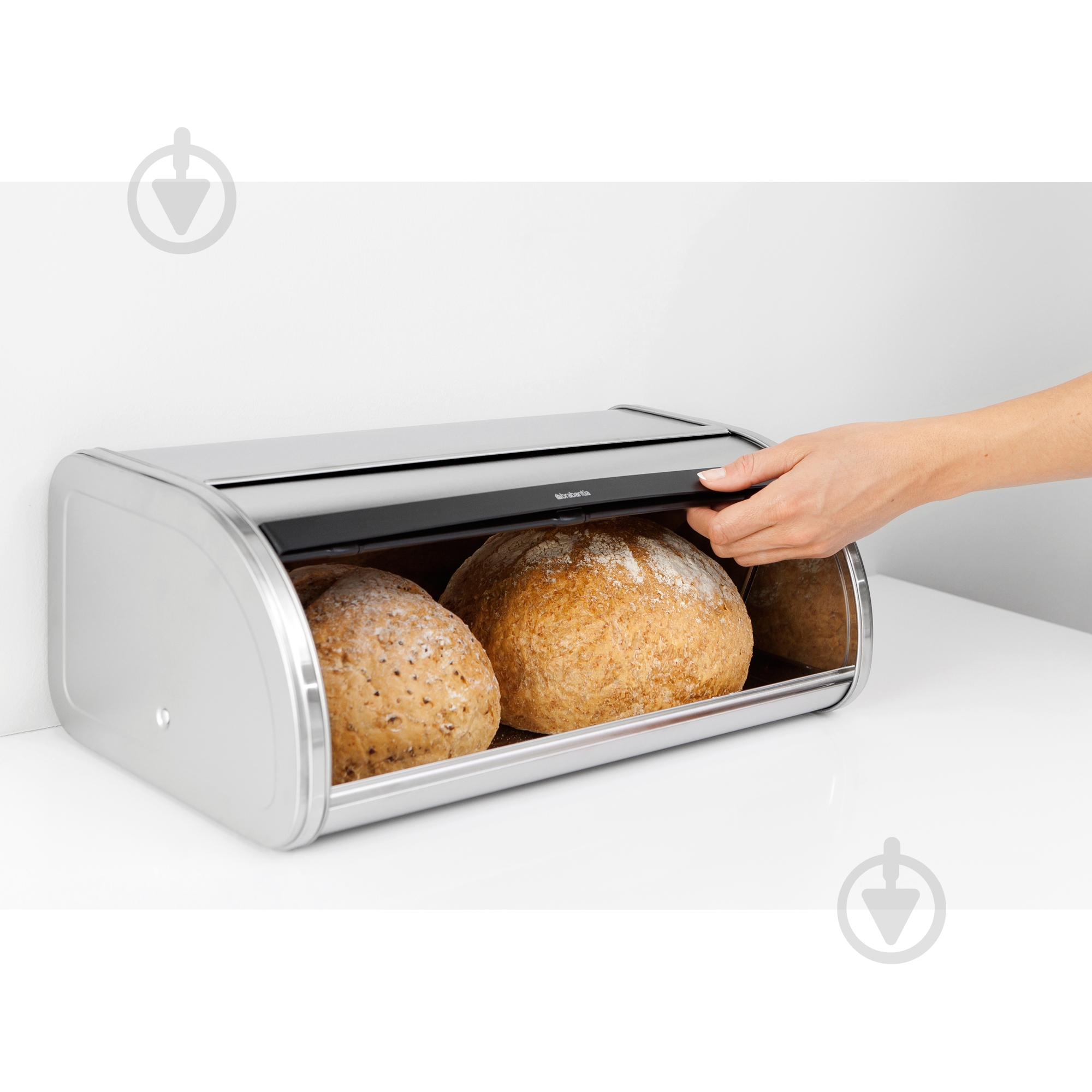Хлебница Brabantia Roll Top Bread Bin 17,3x44,5x26,2 см - фото 4 Хлебница Brabantia Roll Top Bread Bin 17,3x44,5x26,2 см - фото 4
