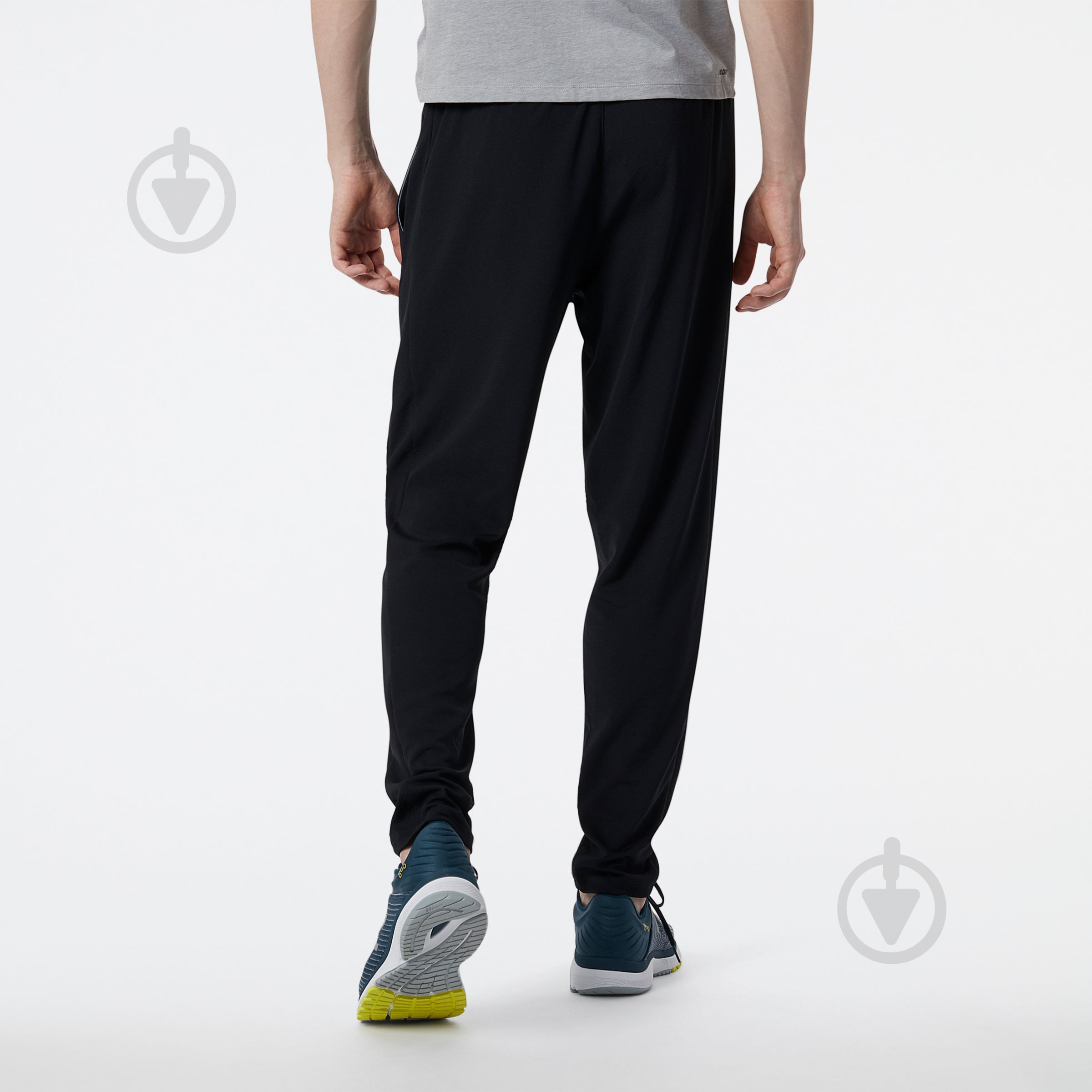 Брюки New Balance MP21033BK р. S черный - фото 3