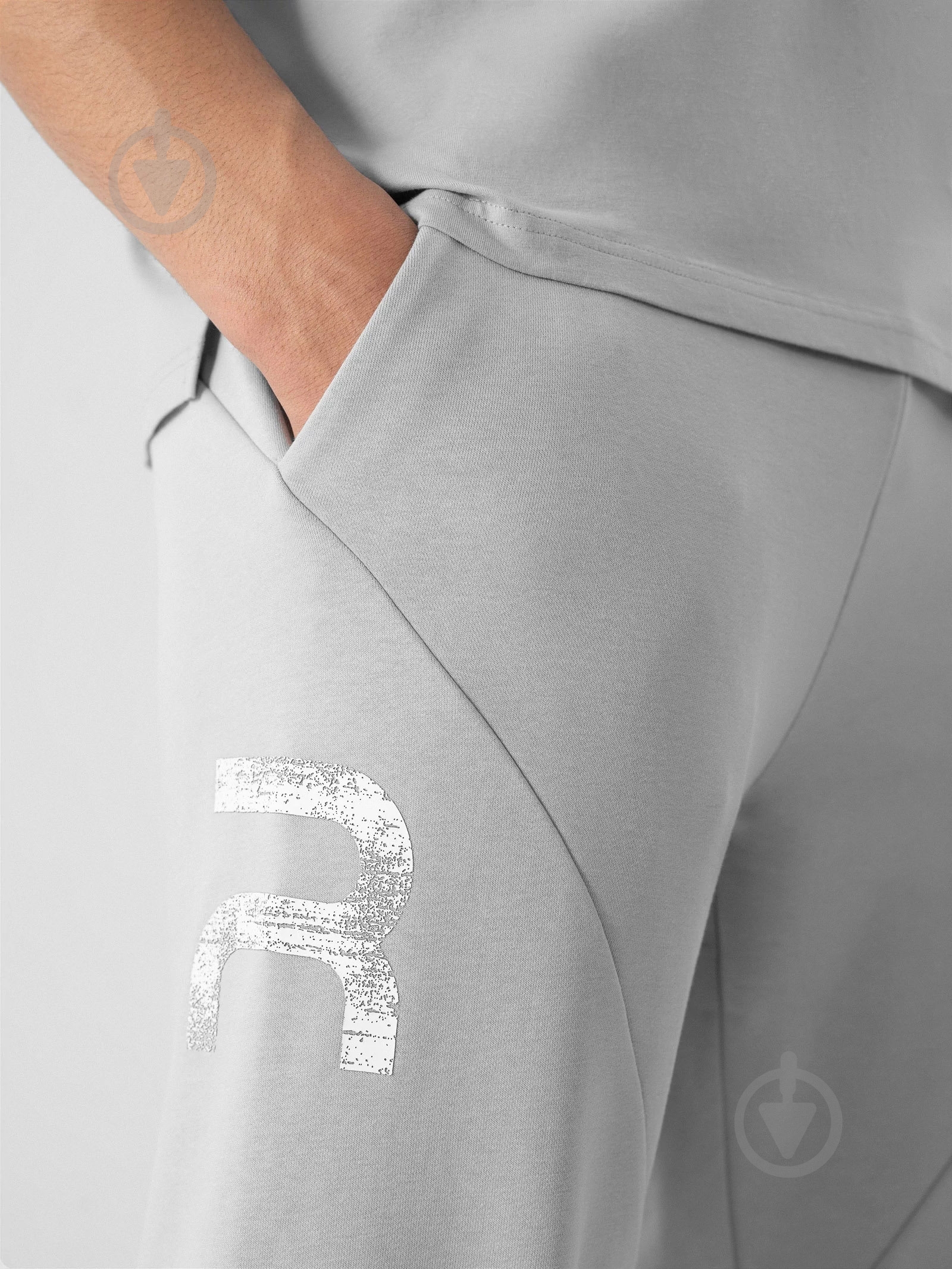 Брюки 4F RL9_TROUSERS CAS RL9SS22TTROM118-25S р. M серый - фото 2 Брюки 4F RL9_TROUSERS CAS RL9SS22TTROM118-25S р. M серый - фото 2