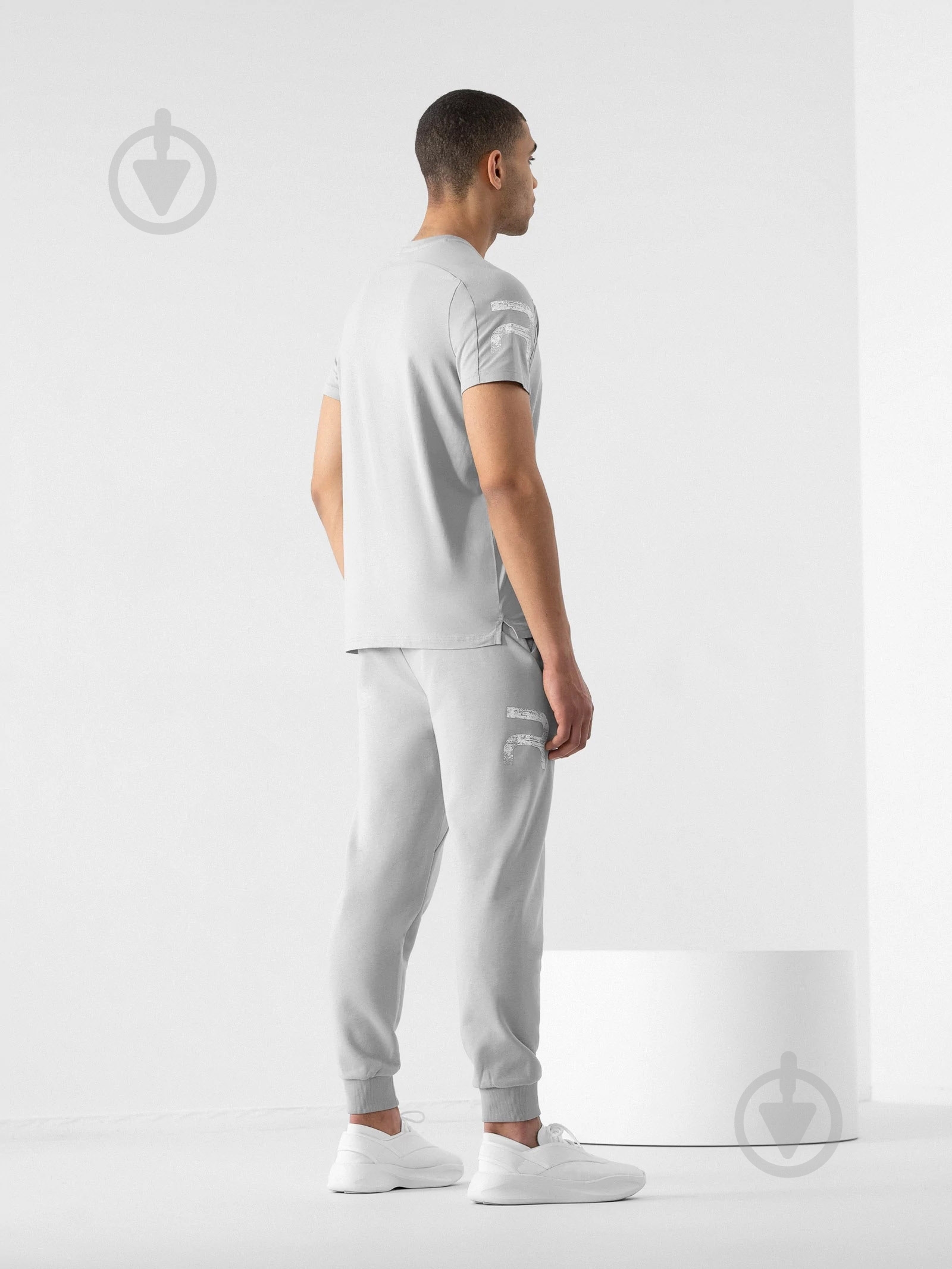 Брюки 4F RL9_TROUSERS CAS RL9SS22TTROM118-25S р. M серый - фото 4 Брюки 4F RL9_TROUSERS CAS RL9SS22TTROM118-25S р. M серый - фото 4