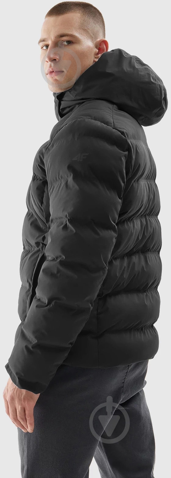 Пуховик мужской зимний 4F DOWN JACKET M438 4FRAW23TDJAM438-20S р.L черный - фото 2 Пуховик мужской зимний 4F DOWN JACKET M438 4FRAW23TDJAM438-20S р.L черный - фото 2