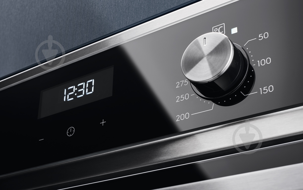 Духова шафа Electrolux OEF 5E50X - фото 6