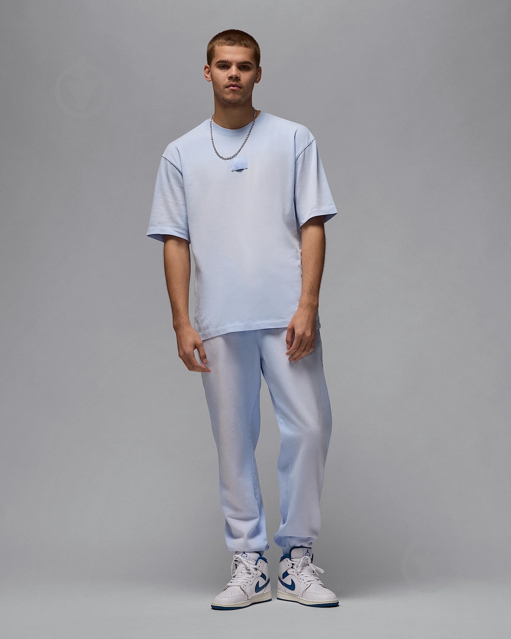 ᐉ Футболка Jordan M J FLT ESS WSH 85 SS CRW FZ1914-407 р.2XL