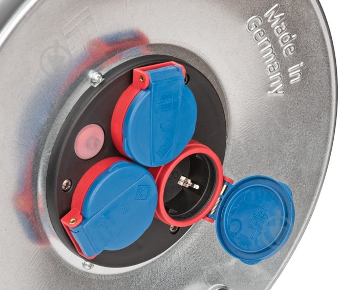 Подовжувач на котушці Brennenstuhl Garant S05V3V3 із заземленням 3 гн. чорний 50 м 1198590 - фото 3 Подовжувач на котушці Brennenstuhl Garant S05V3V3 із заземленням 3 гн. чорний 50 м 1198590 - фото 3