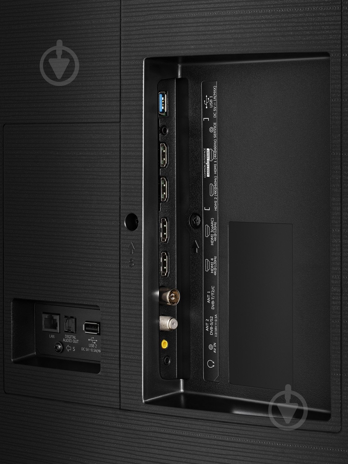 Телевізор Hisense 55U8KQ - фото 9