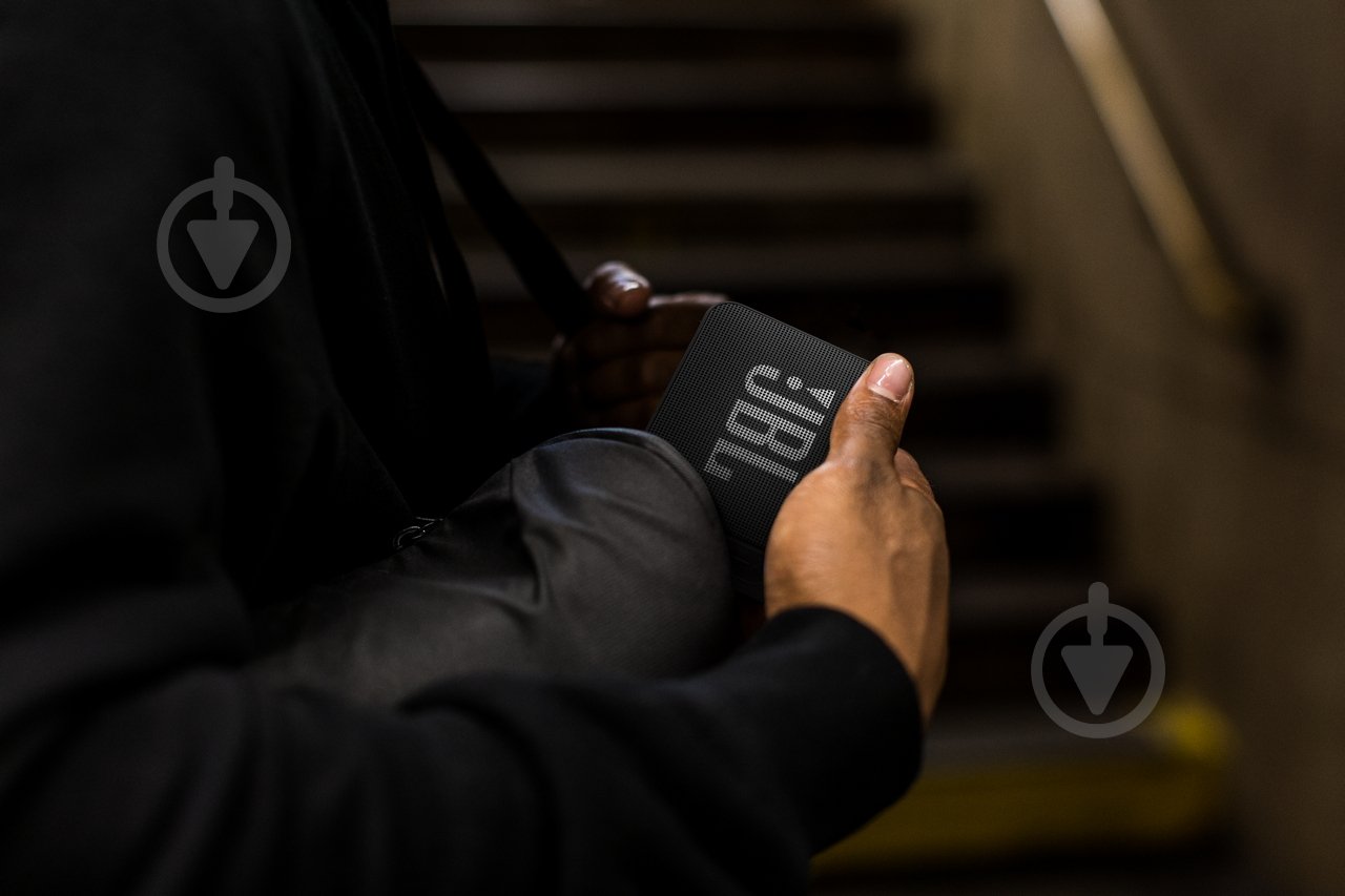 Портативная колонка JBL Go Essential 1.0 black (JBLGOESBLK) - фото 7