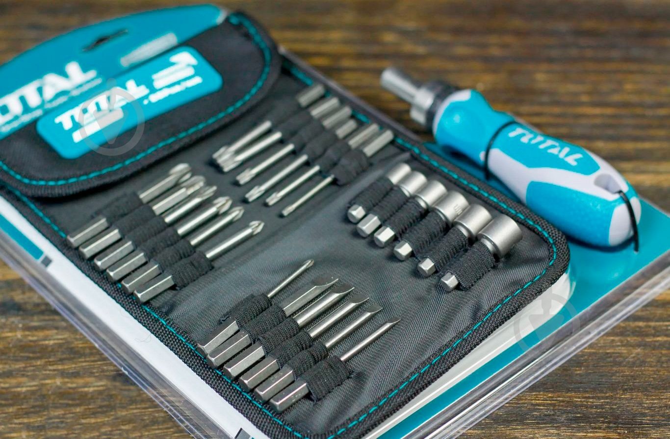 Викрутка-тримач біт Total з набором біт головок 26 шт. 24 шт. TACSD30266 - фото 3 Викрутка-тримач біт Total з набором біт головок 26 шт. 24 шт. TACSD30266 - фото 3